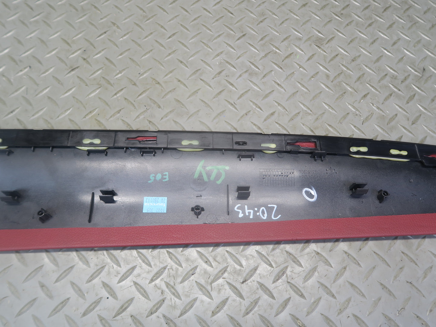 13-20 Mercedes R231 SL550 Set of 2 Center Console Leather Side Trim Panel OEM