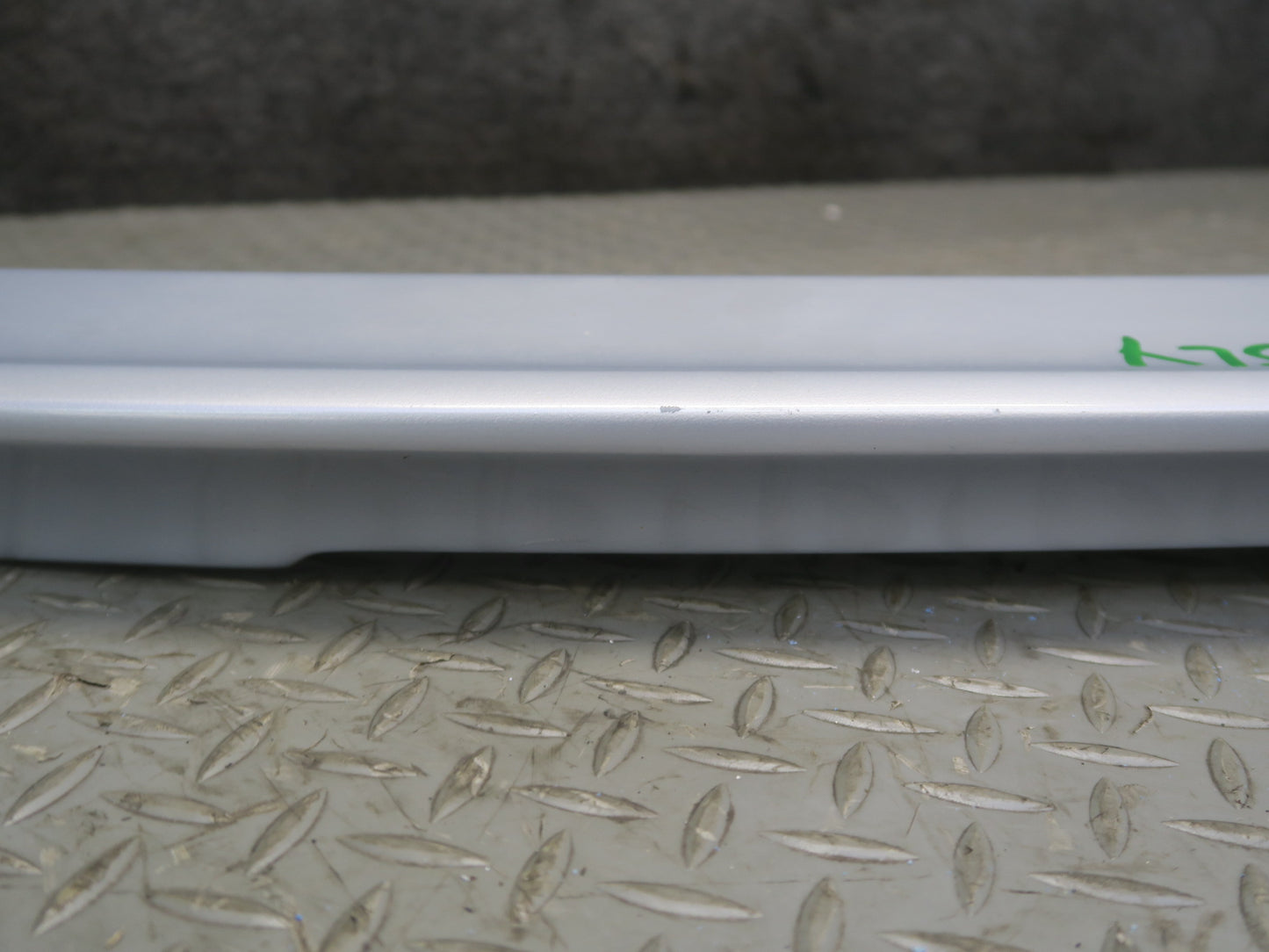 13-20 Mercedes R231 SL550 AMG Rear Trunk Lid Spoiler Iridium Silver OEM