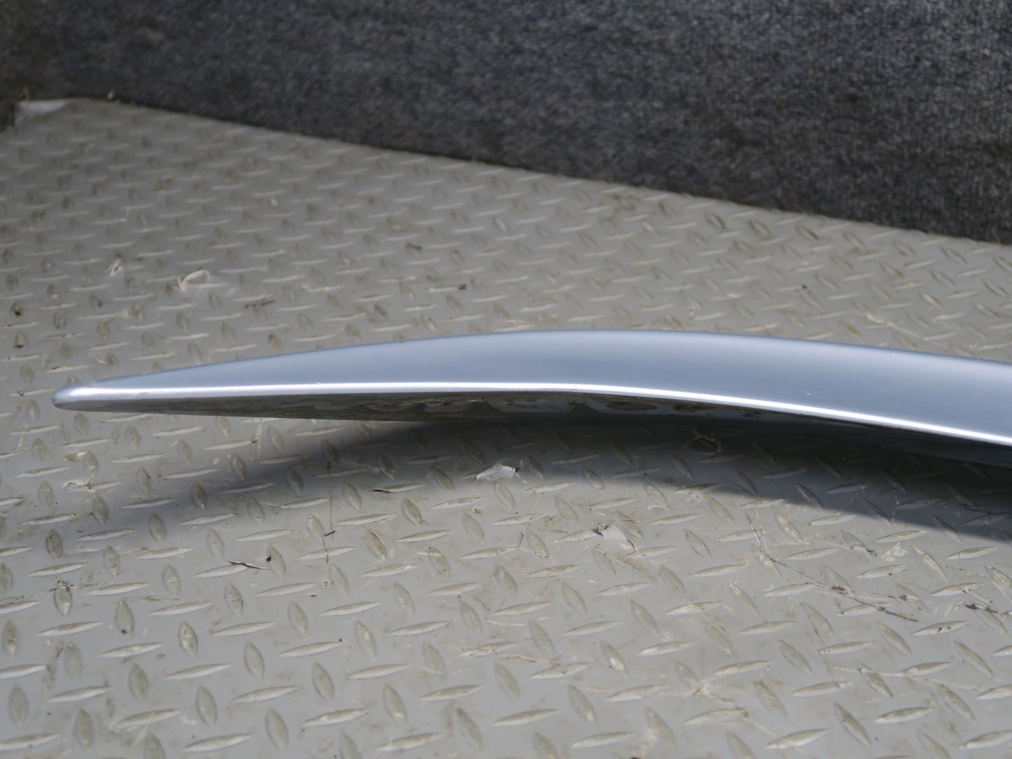 13-20 Mercedes R231 SL550 AMG Rear Trunk Lid Spoiler Iridium Silver OEM