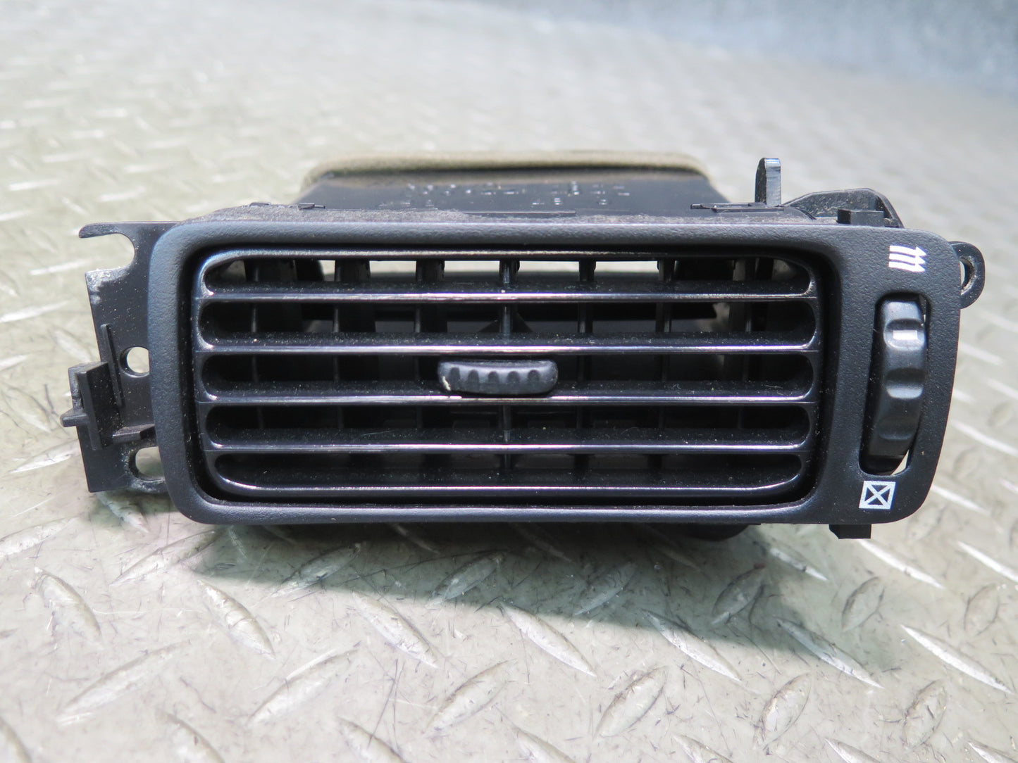 97-00 Lexus UZZ30L SC400 SC300 Dash Left Right Air Vent Grille Set OEM