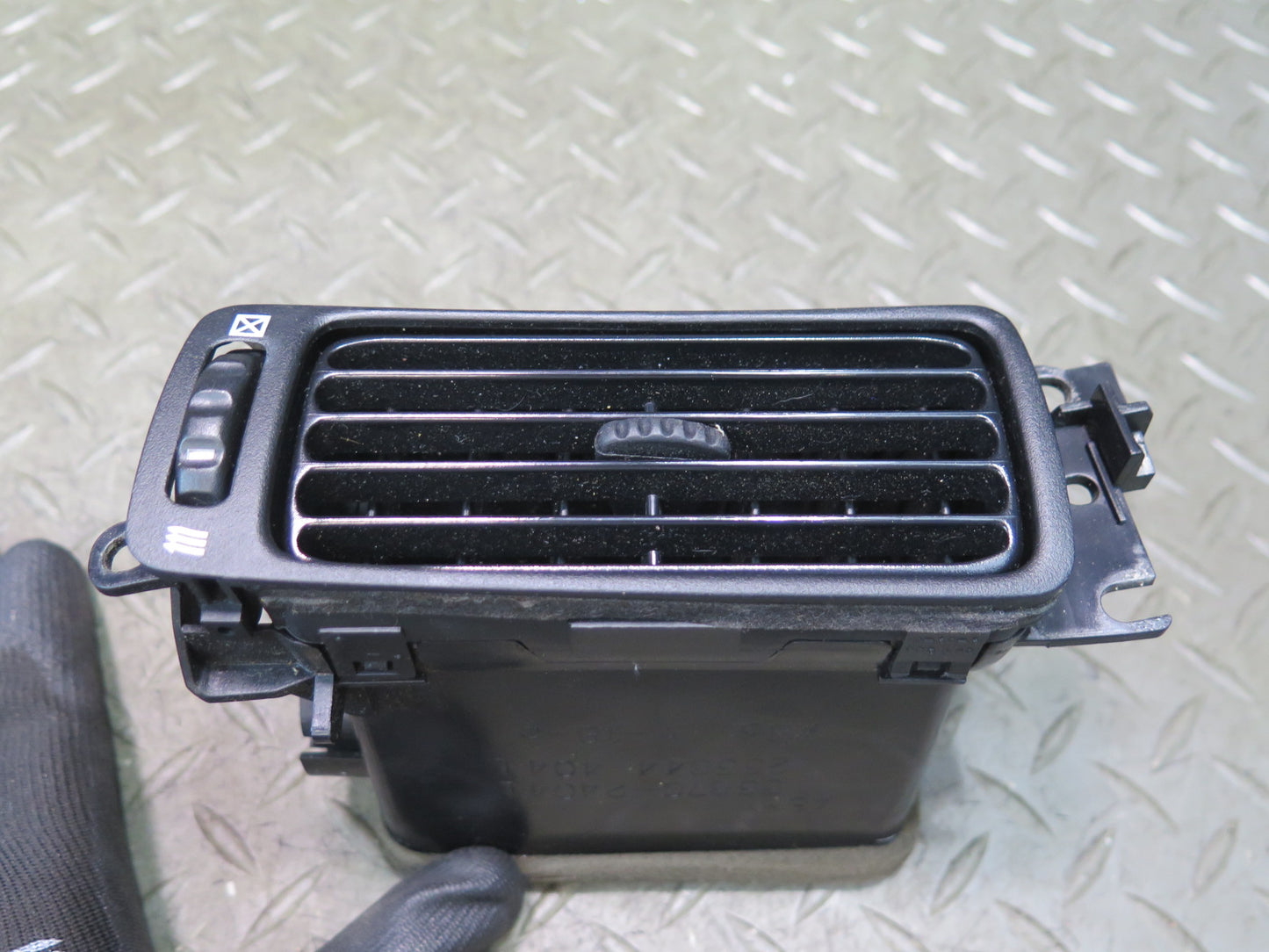 97-00 Lexus UZZ30L SC400 SC300 Dash Left Right Air Vent Grille Set OEM
