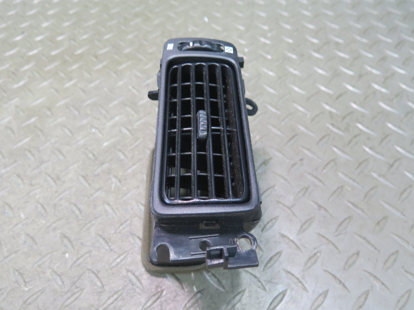 97-00 Lexus UZZ30L SC400 SC300 Dash Left Right Air Vent Grille Set OEM