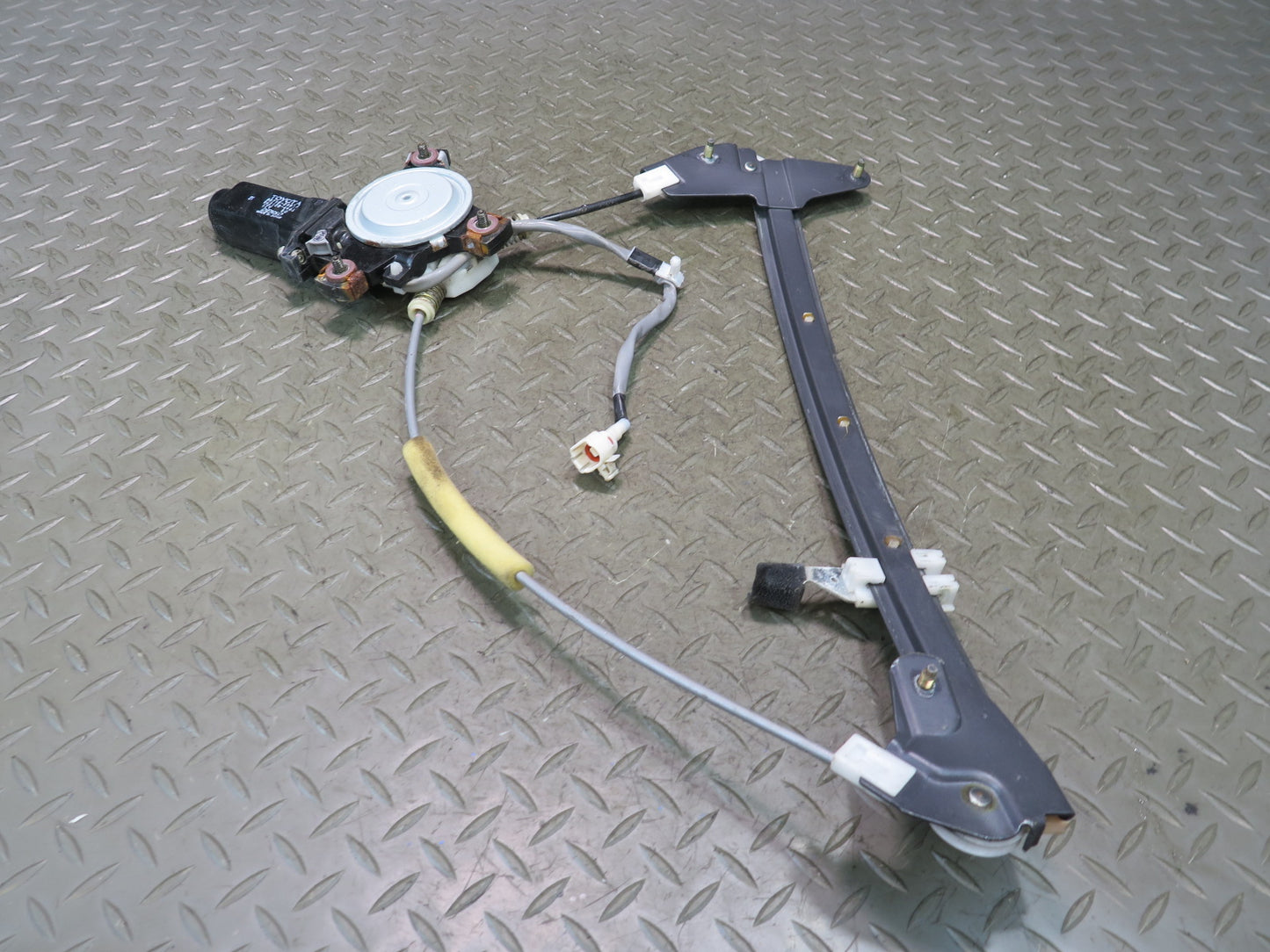 95-00 Lexus UZZ30L SC400 SC300 Right Passenger Door Window Regulator w Motor OEM
