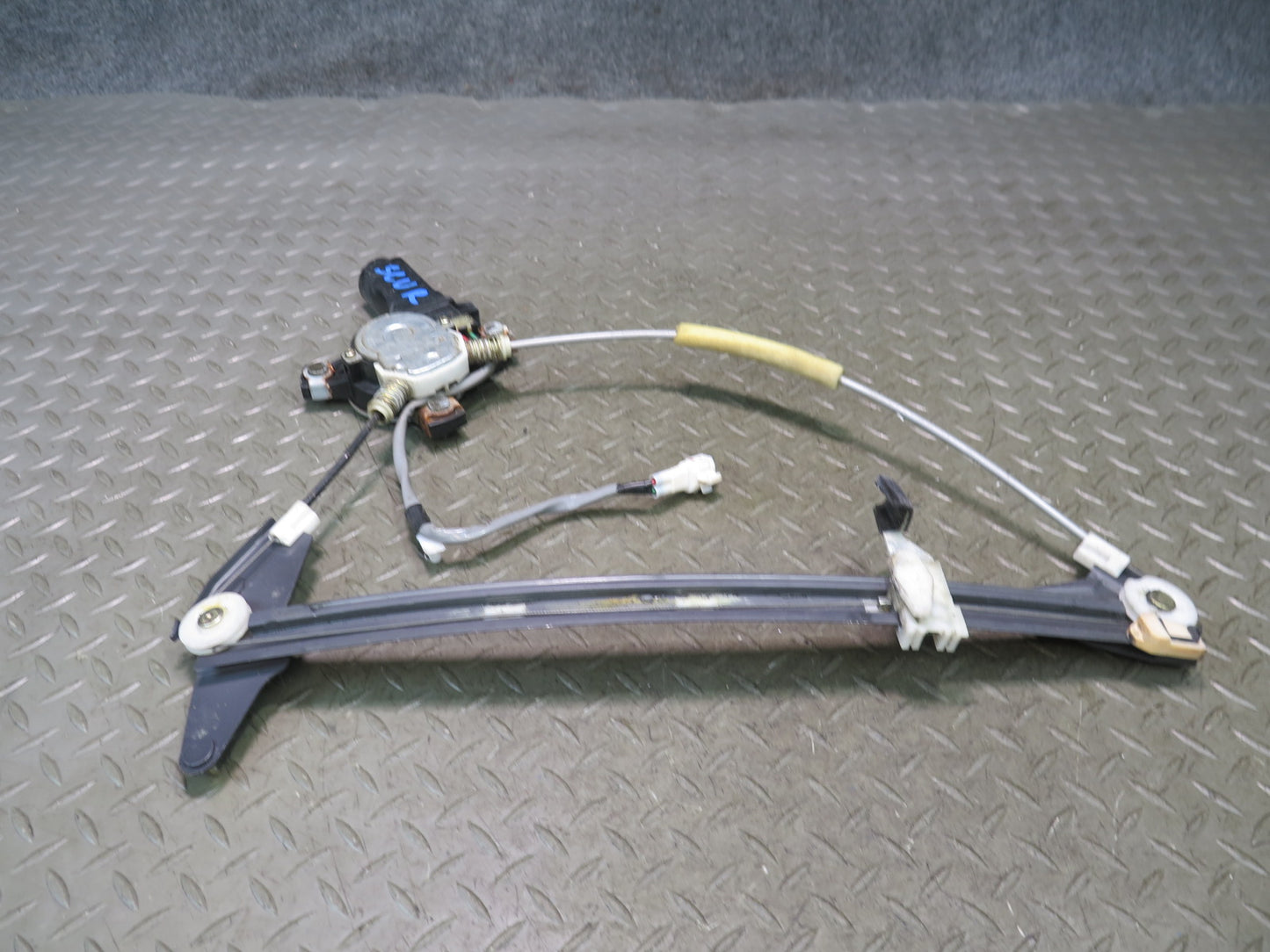 95-00 Lexus UZZ30L SC400 SC300 Right Passenger Door Window Regulator w Motor OEM