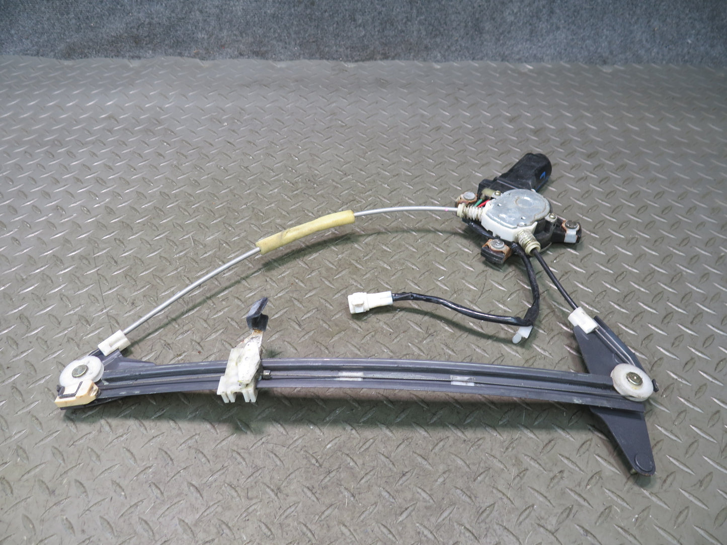 95-00 Lexus UZZ30L SC400 SC300 Left Driver Door Window Regulator w Motor OEM
