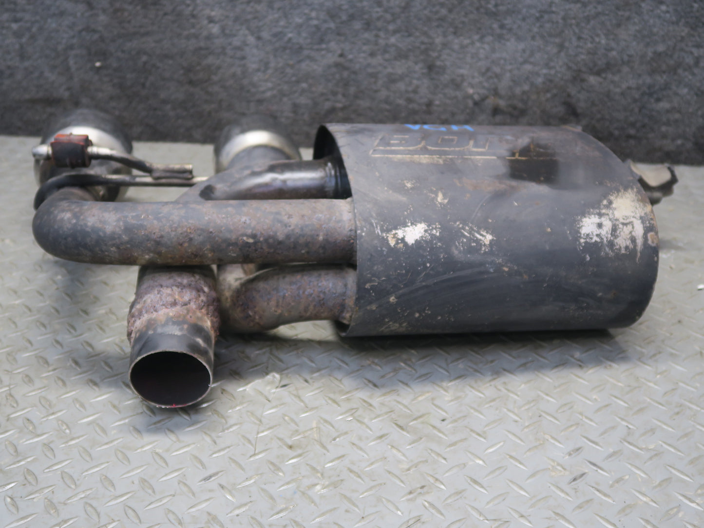 2008 VW Golf MK5 R32 Borla Exhaust Muffler w Tips