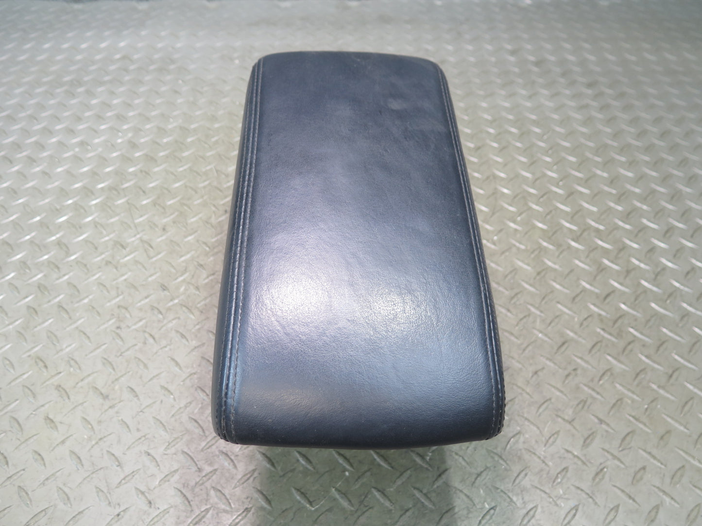 98-00 Lexus UZZ30L SC400 SC300 Front Center Console Armrest w Storage Box OEM