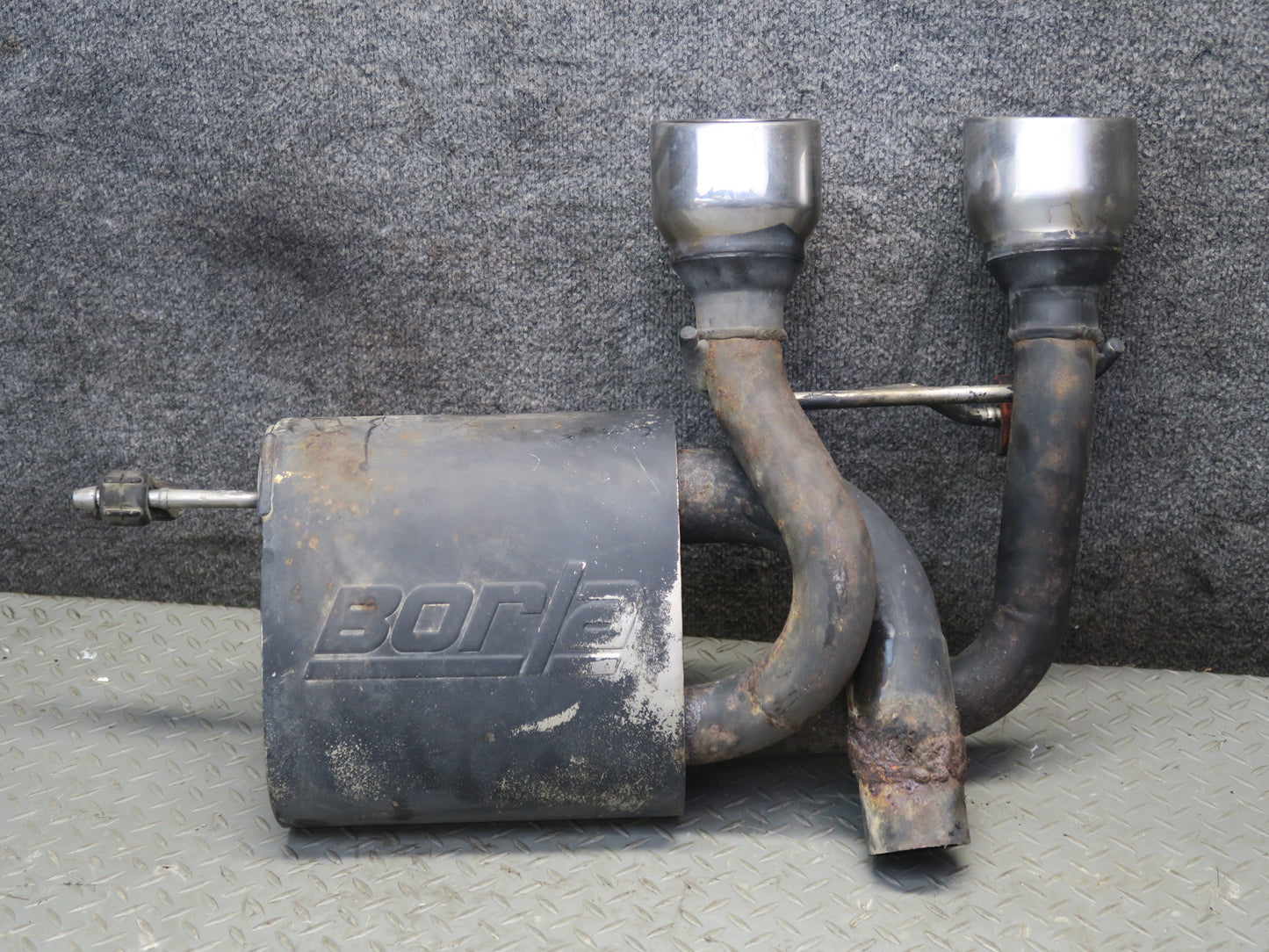 2008 VW Golf MK5 R32 Borla Exhaust Muffler w Tips