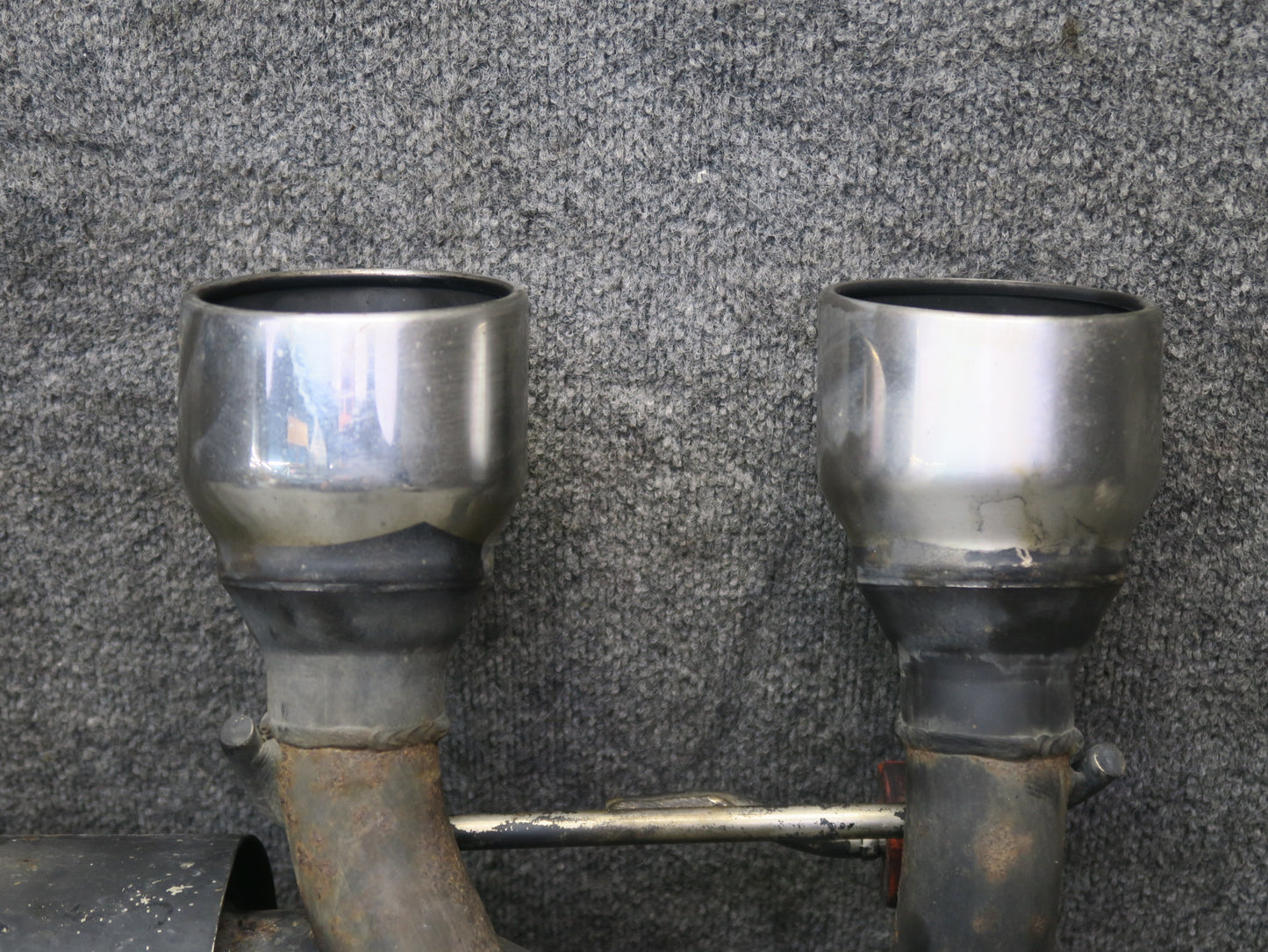 2008 VW Golf MK5 R32 Borla Exhaust Muffler w Tips