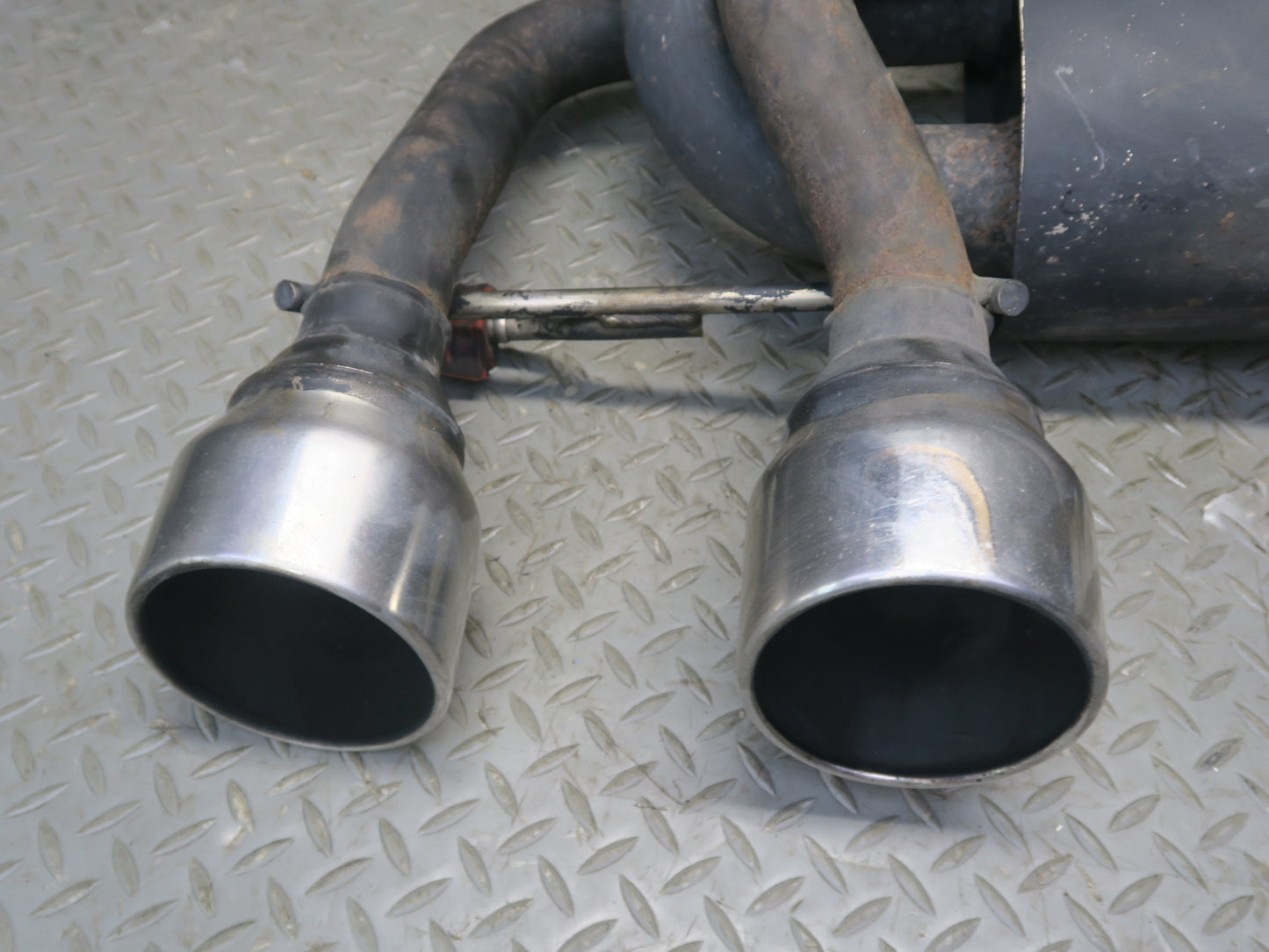 2008 VW Golf MK5 R32 Borla Exhaust Muffler w Tips