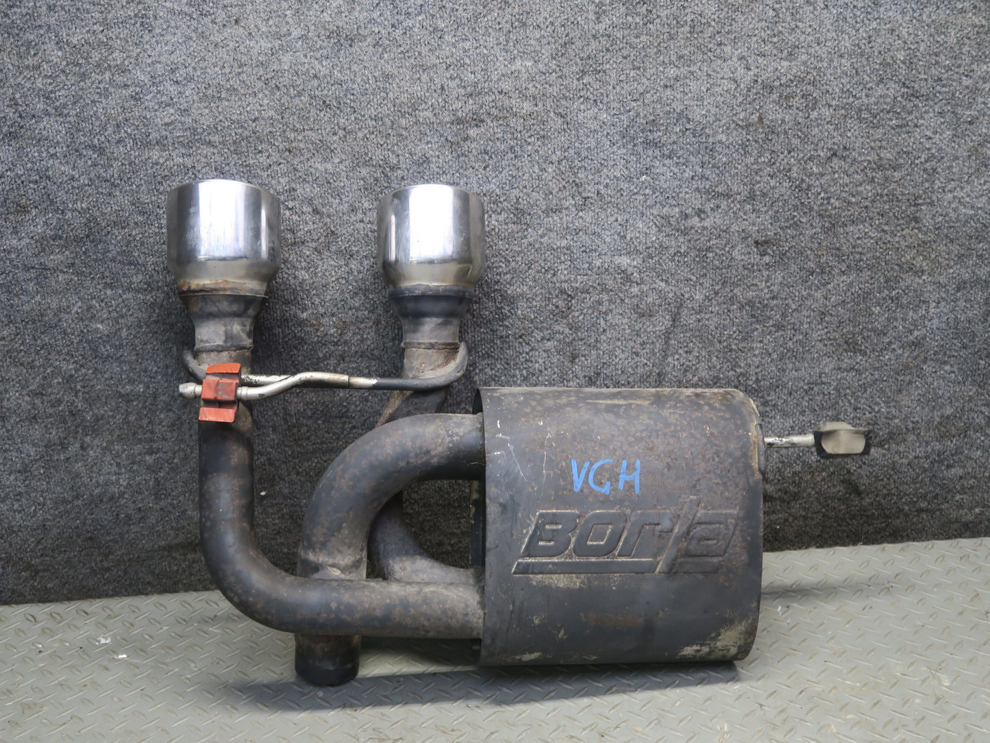 2008 VW Golf MK5 R32 Borla Exhaust Muffler w Tips
