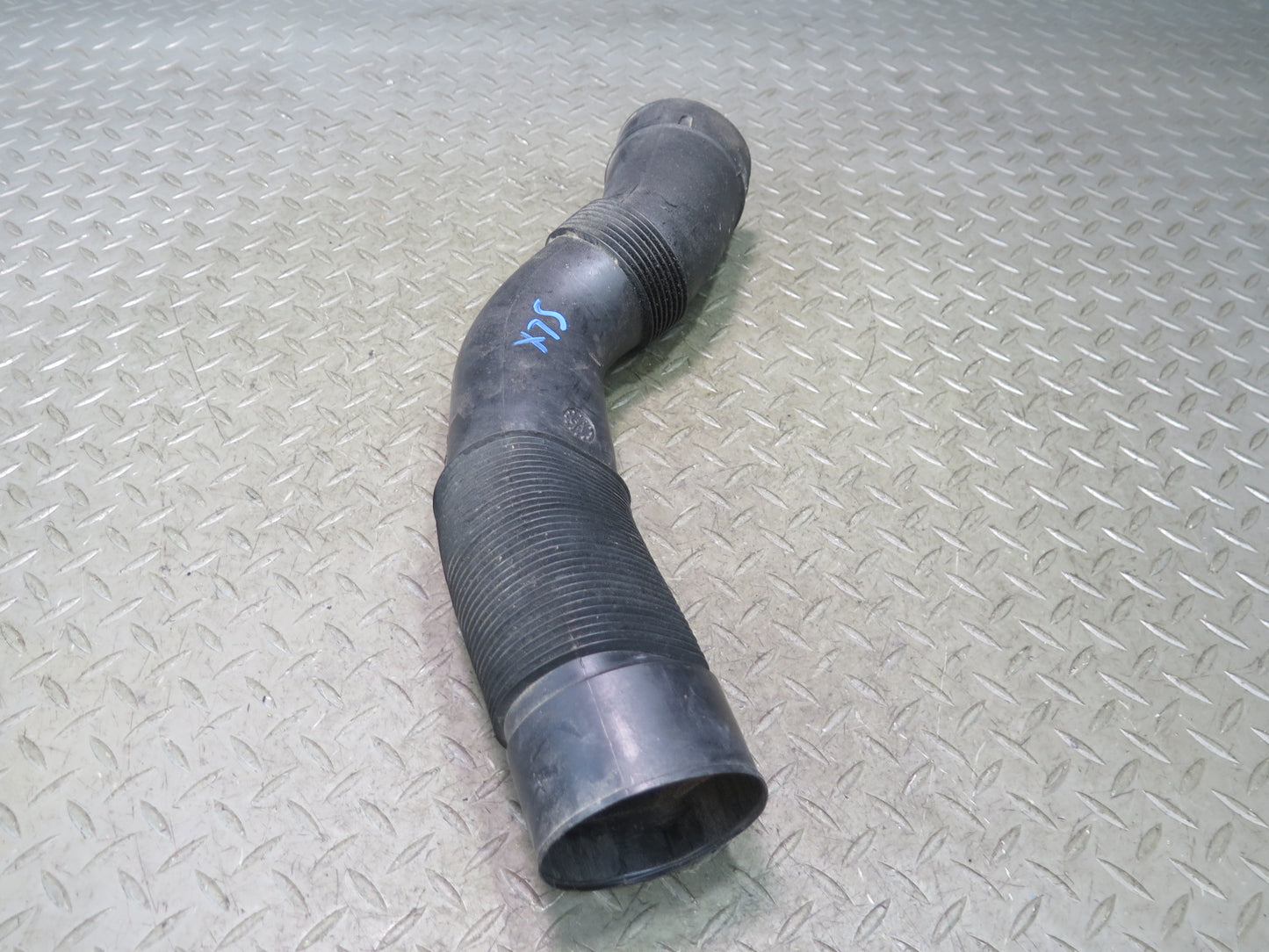 96-98 Mercedes R129 SL500 Set of 2 Air Intake Cleaner Filter Box Hose Line OEM