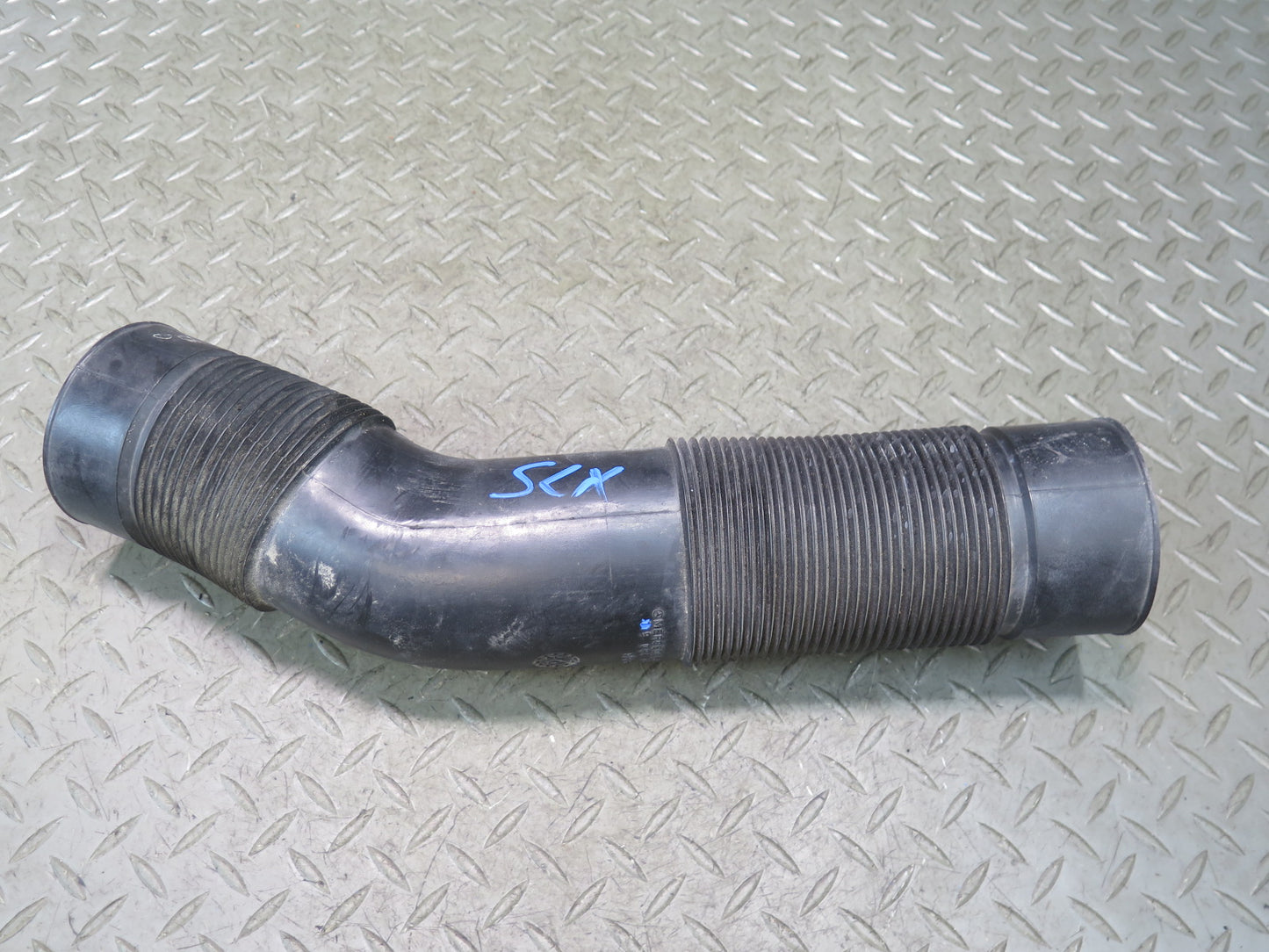 96-98 Mercedes R129 SL500 Set of 2 Air Intake Cleaner Filter Box Hose Line OEM