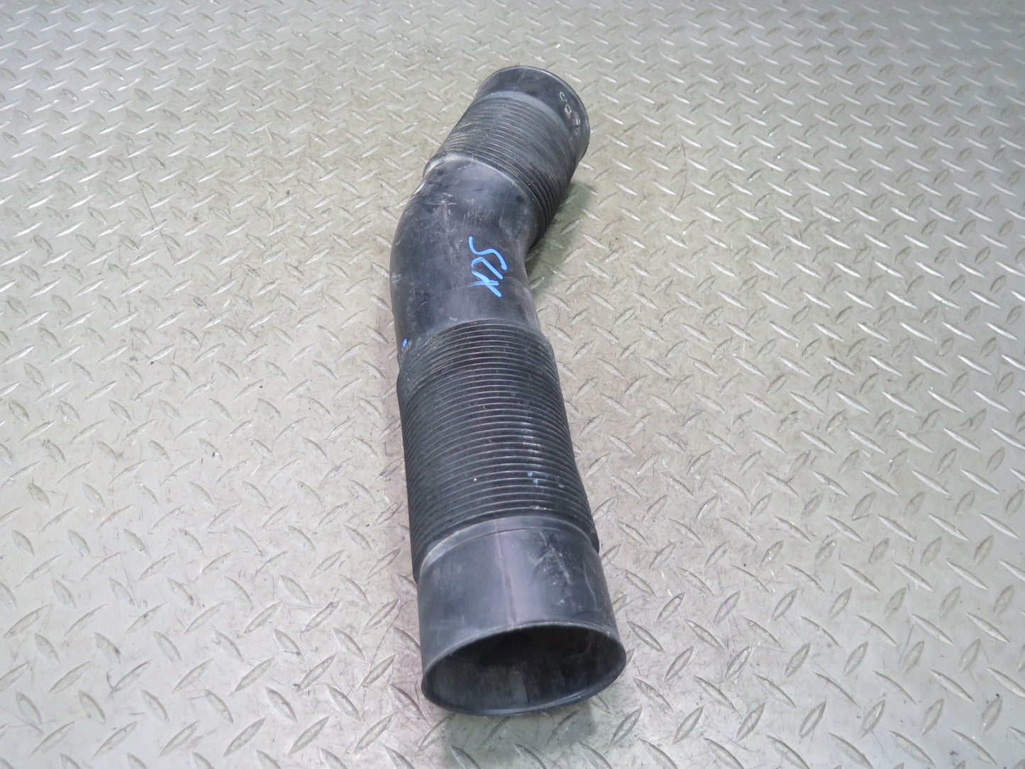 96-98 Mercedes R129 SL500 Set of 2 Air Intake Cleaner Filter Box Hose Line OEM