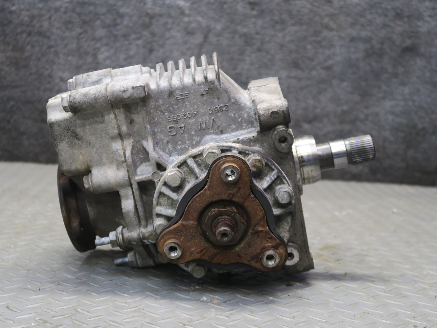 2008 VW Golf R32 MK5 VR6 A/T Front Differential Transfer Case OEM