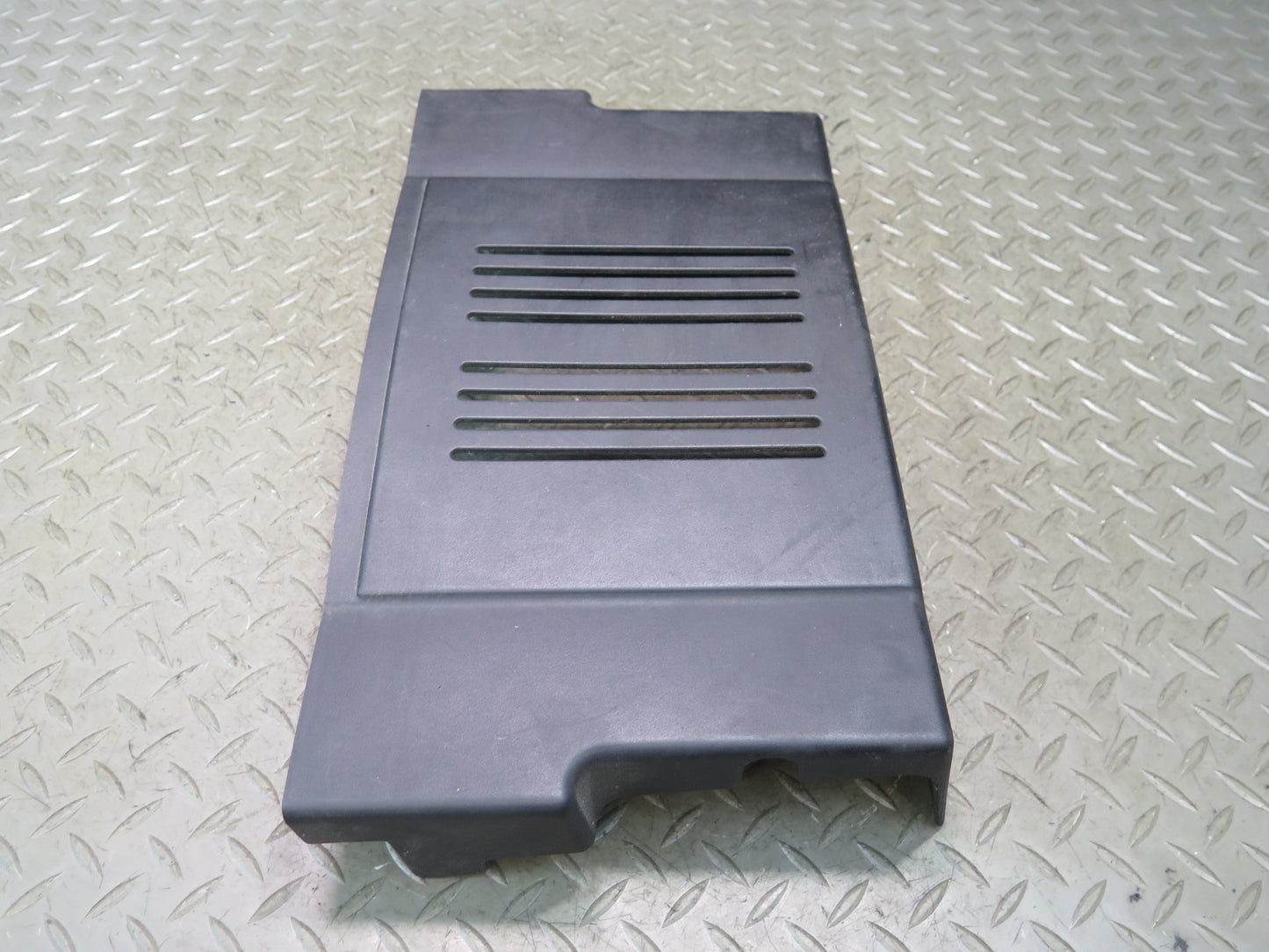 96-98 Mercedes R129 Sl-class Air Intake Cleaner Trim Cover Panel 1190900312 OEM