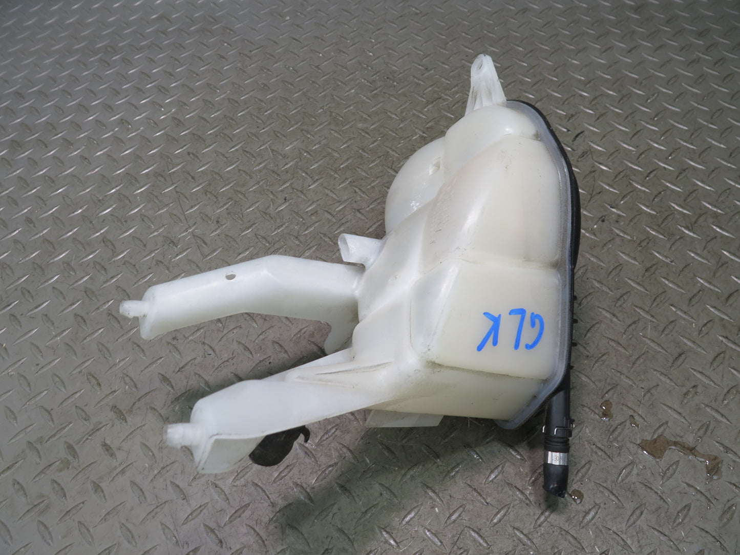 2012-2020 Mercedes R172 SLK SLC Coolant Expansion Overflow Reservoir Tank