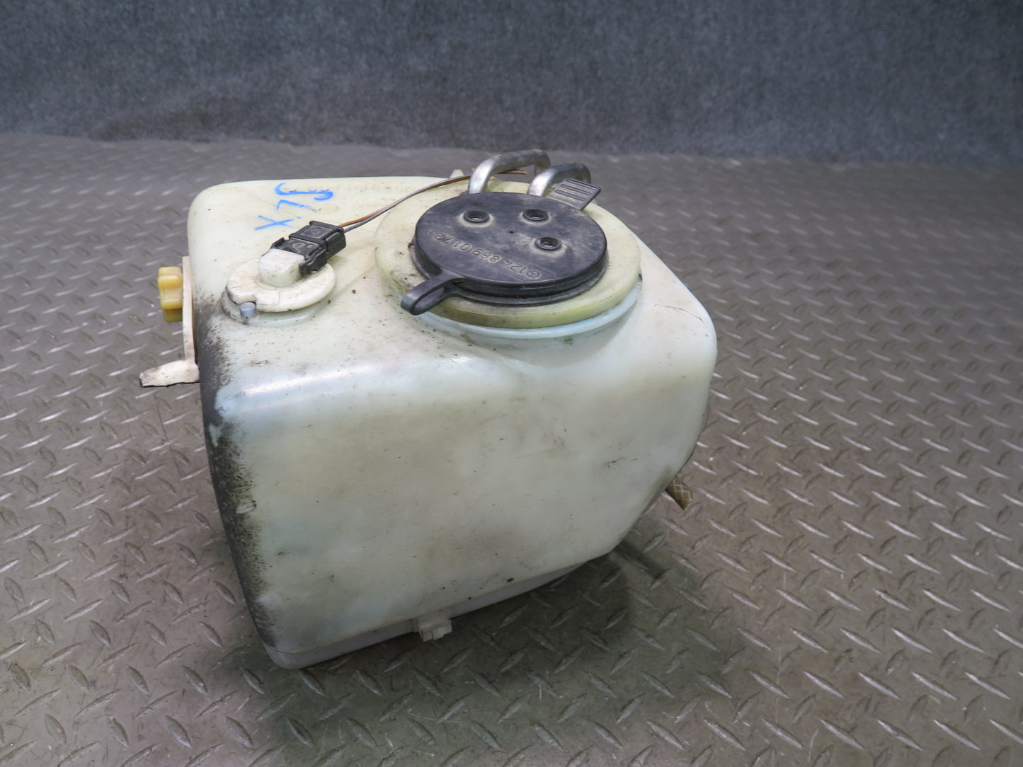 94-02 Mercedes R129 Sl-class Windshield Washer Fluid Reservoir Tank w Pump OEM