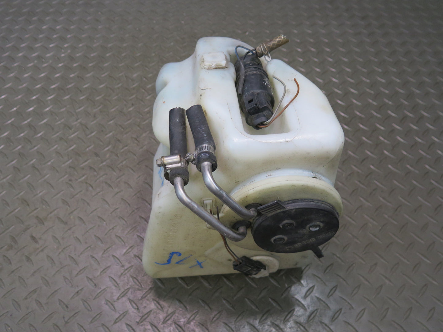 94-02 Mercedes R129 Sl-class Windshield Washer Fluid Reservoir Tank w Pump OEM
