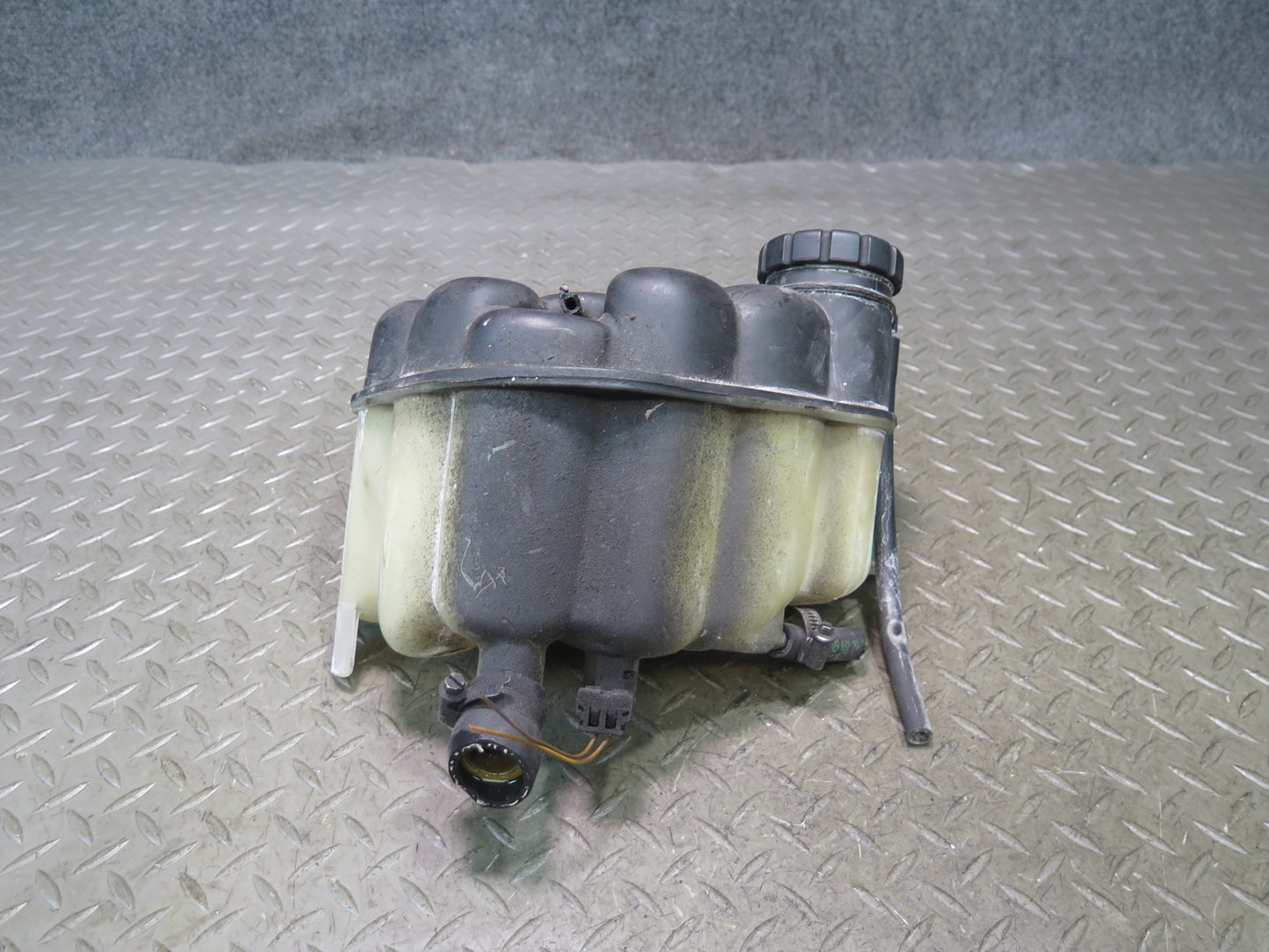 94-02 Mercedes R129 SL500 Engine Expansion Overflow Reservoir Tank OEM