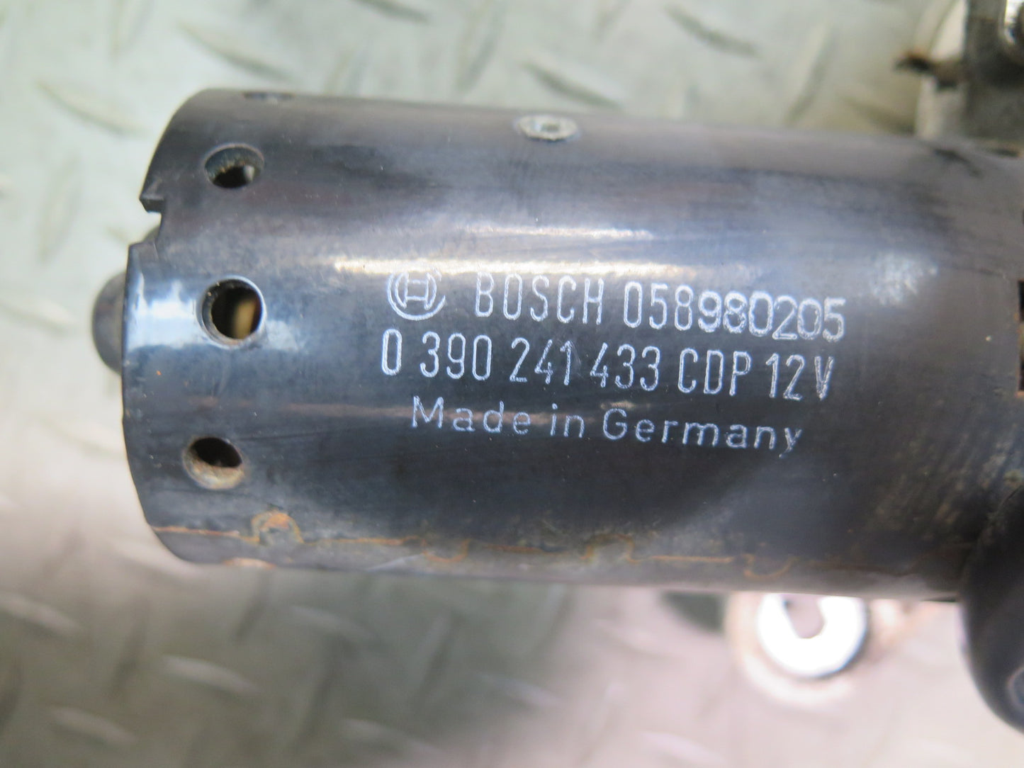 94-02 Mercedes R129 Sl-class Windshield Wiper Transmission  Linkage w Motor OEM