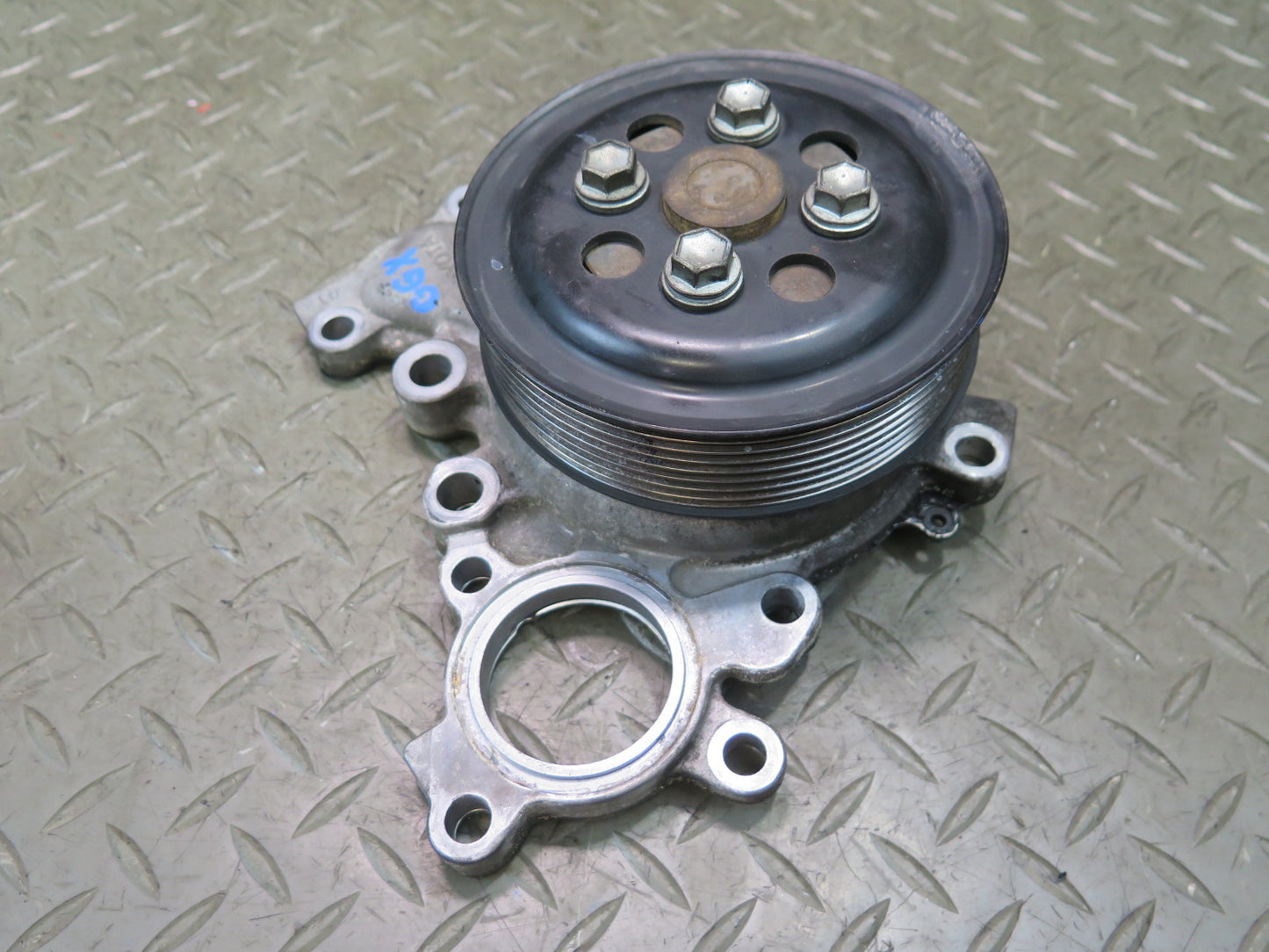 2010-2014 Lexus URJ150L GX460 Engine Motor Coolant Water Pump w Pulley