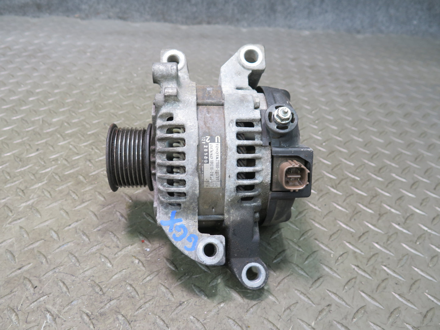 2010-2014 Lexus URJ150L GX460 Engine Alternator Generator 27060-38090