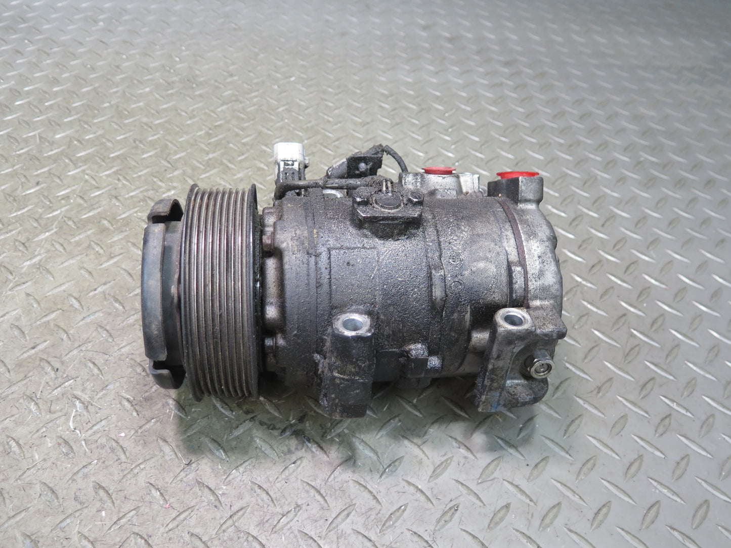 2010-2013 Lexus URJ150L GX460 A/C Air Condition Condenser