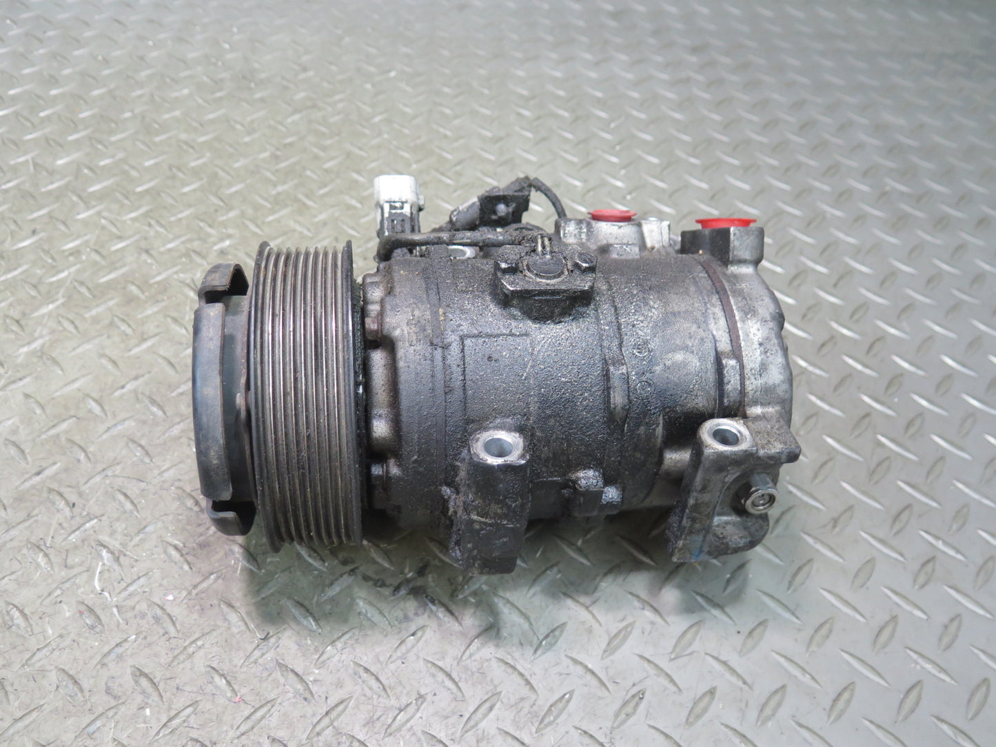 2010-2013 Lexus URJ150L GX460 A/C Air Condition Condenser