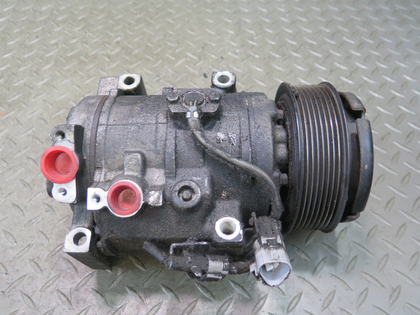 2010-2013 Lexus URJ150L GX460 A/C Air Condition Condenser