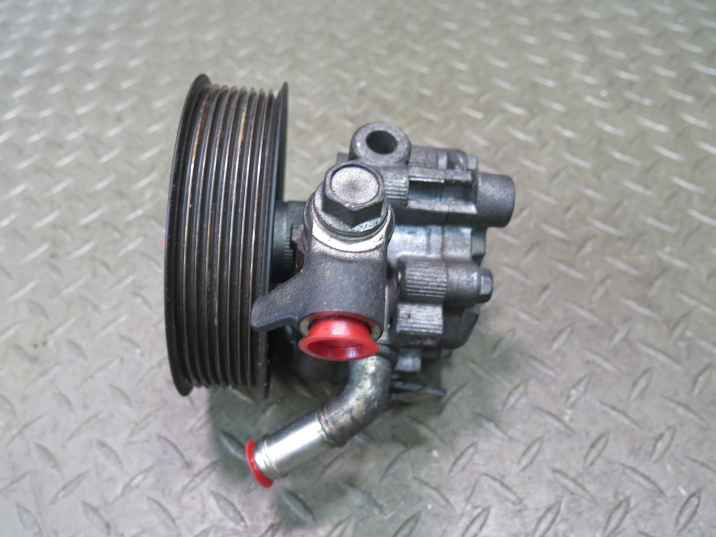 2010-2014 Lexus URJ150L GX460 Power Steering Pump w Pulley