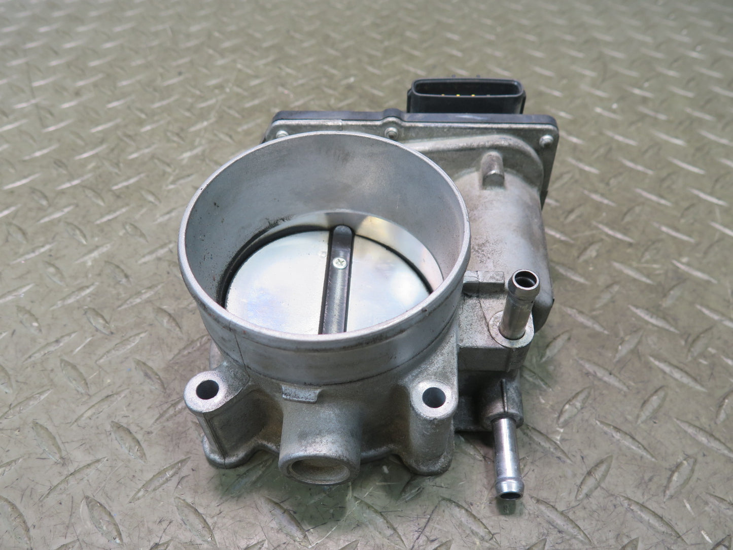 2010-2014 Lexus URJ150L GX460 Engine Motor Throttle Body Valve 22030-38041