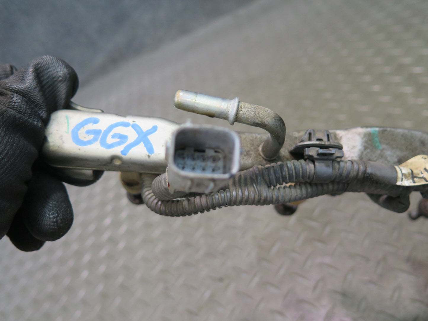 2010-2014 Lexus URJ150L GX460 4.6L 1URFE Left Fuel Rail Injector Set 82126-34021