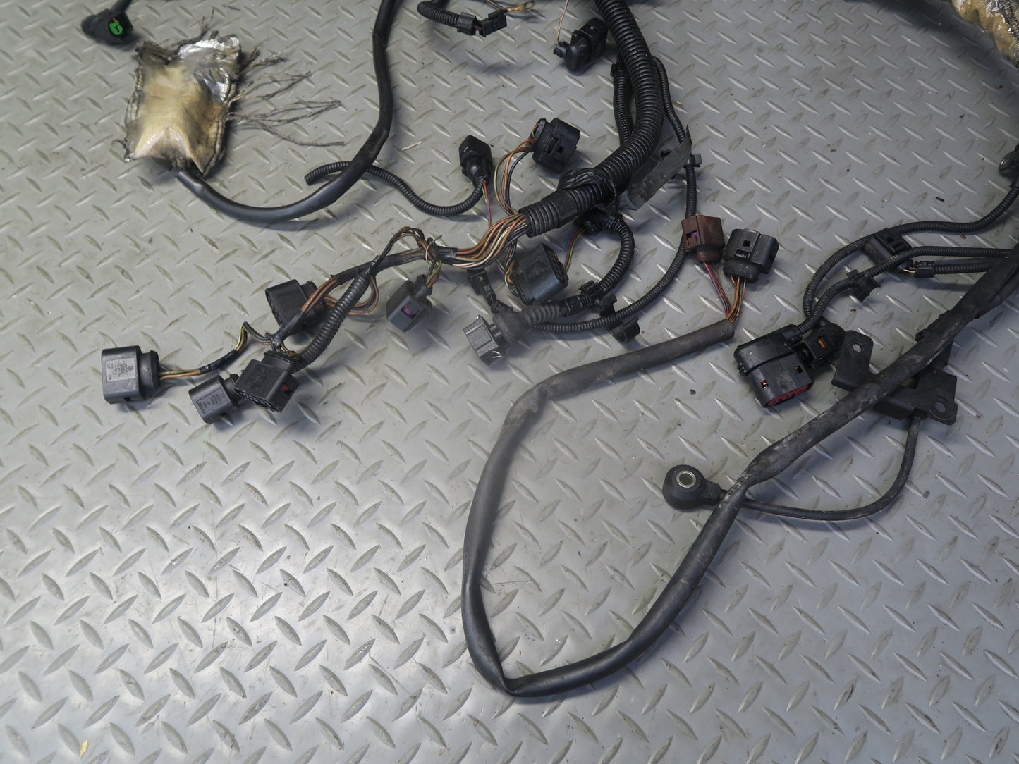 2003 VW Eurovan T4 2.8L AXK Engine Wire Wiring Harness Set OEM