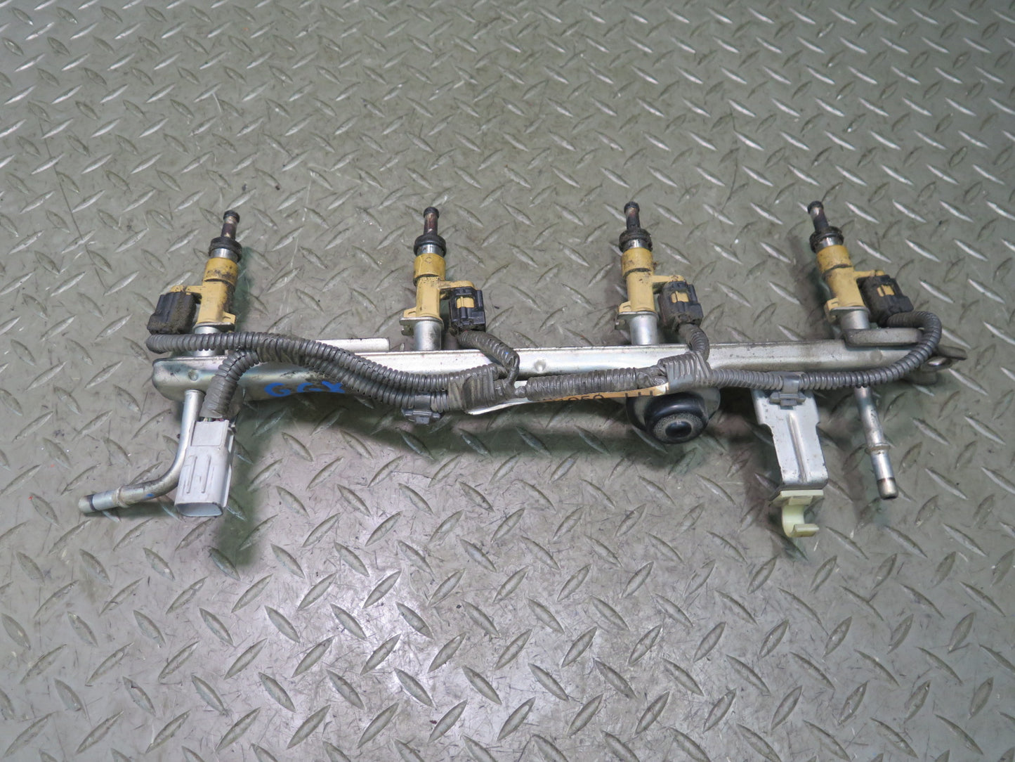 10-14 Lexus URJ150L GX460 4.6L 1URFE Right Fuel Rail Injector Set 82127-34050