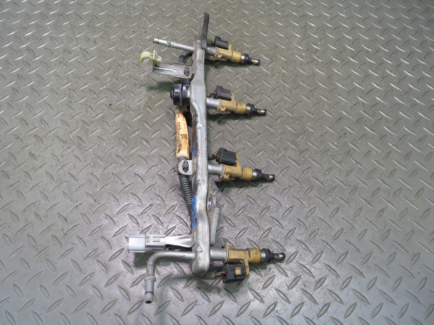 10-14 Lexus URJ150L GX460 4.6L 1URFE Right Fuel Rail Injector Set 82127-34050