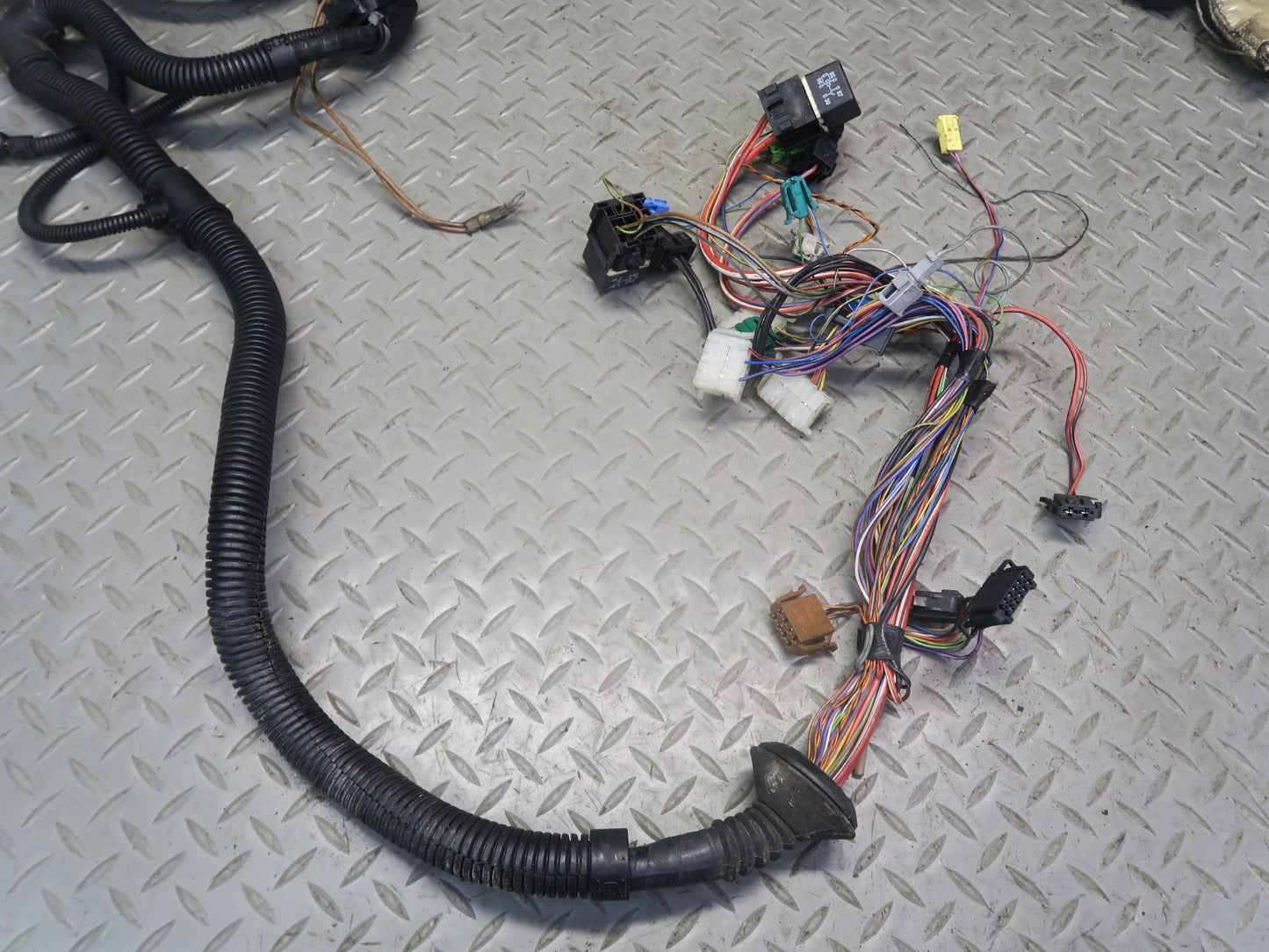 2003 VW Eurovan T4 2.8L AXK Engine Wire Wiring Harness Set OEM