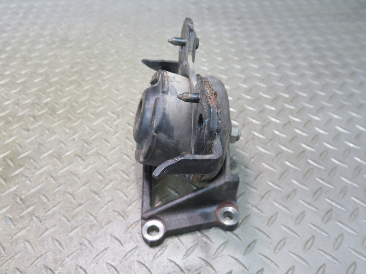 2010-2013 Lexus URJ150L GX460 4.6L 1URFE Left & Right Engine Motor Mount Set