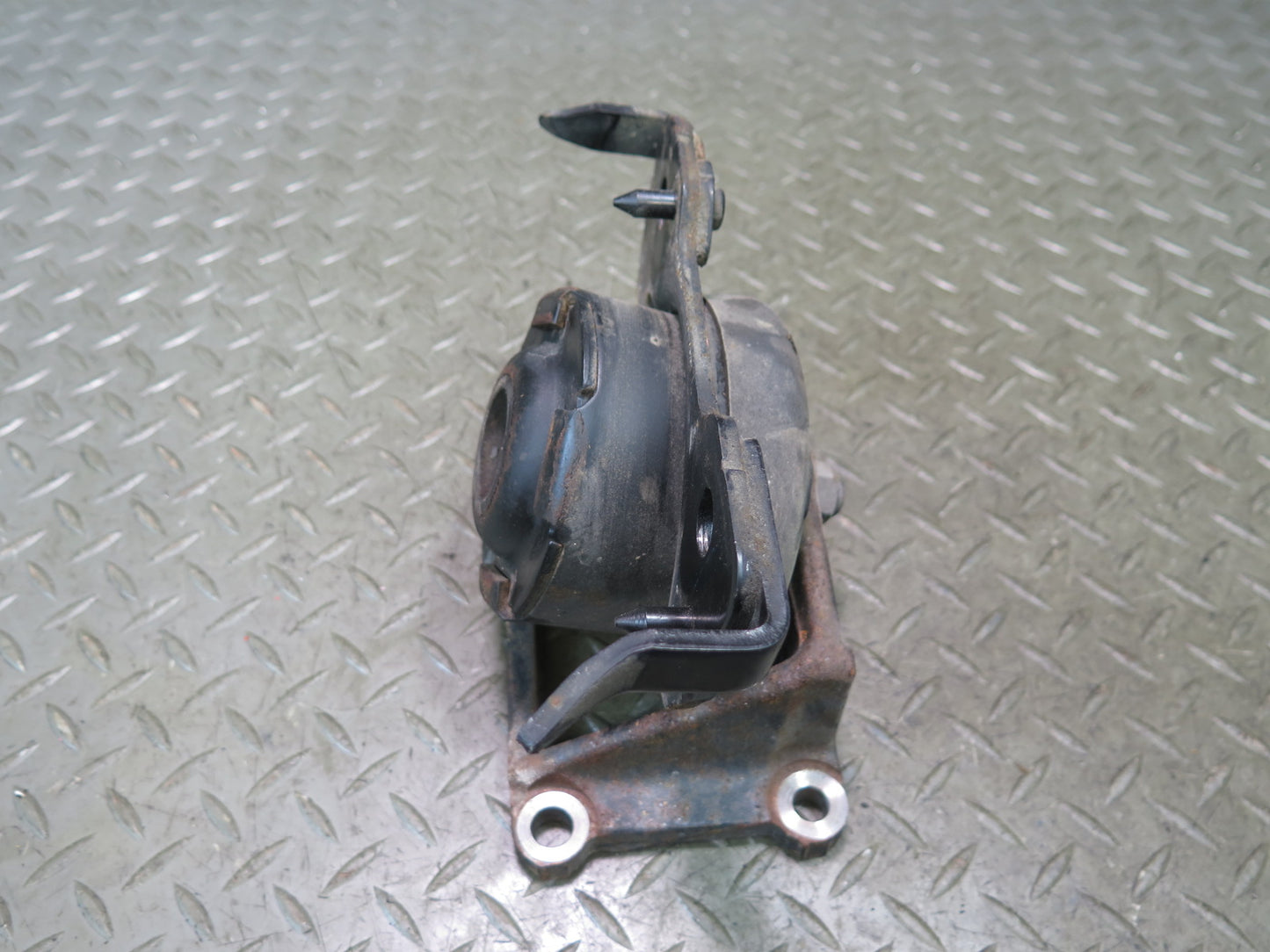 2010-2013 Lexus URJ150L GX460 4.6L 1URFE Left & Right Engine Motor Mount Set
