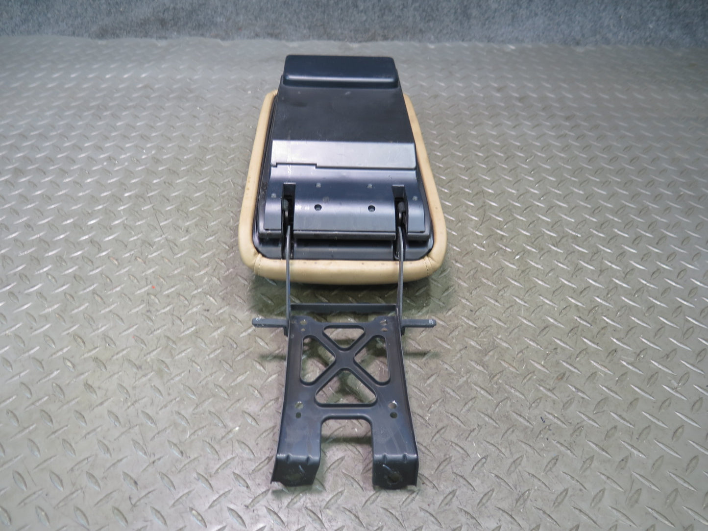06-10 Lexus Z40 SC430 Center Console Compartment Storage Armrest Lid Cover OEM