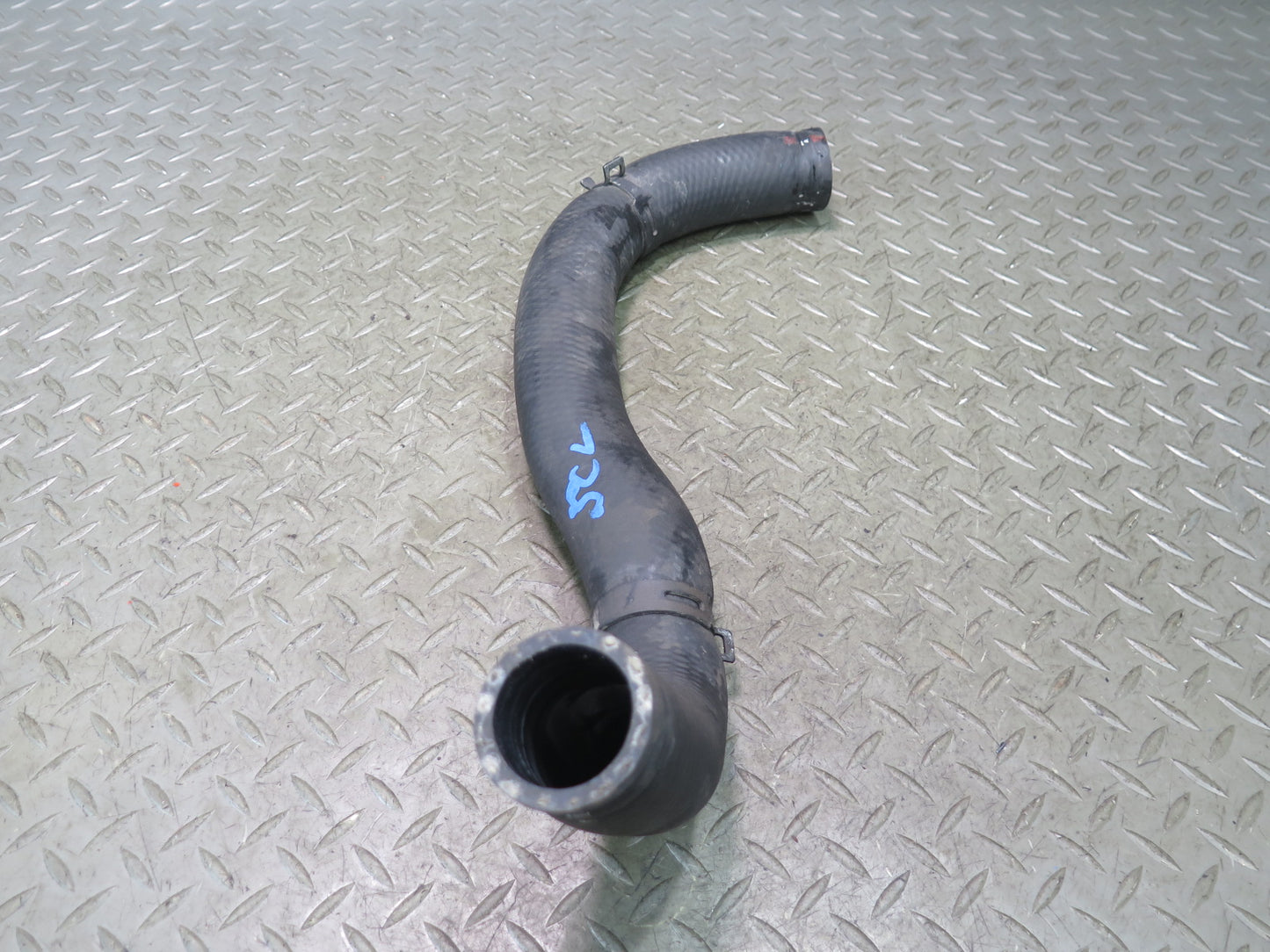 02-10 Lexus UZZ40L SC430 4.3L 3UZFE Set of 2 Engine Radiator Hose Line OEM