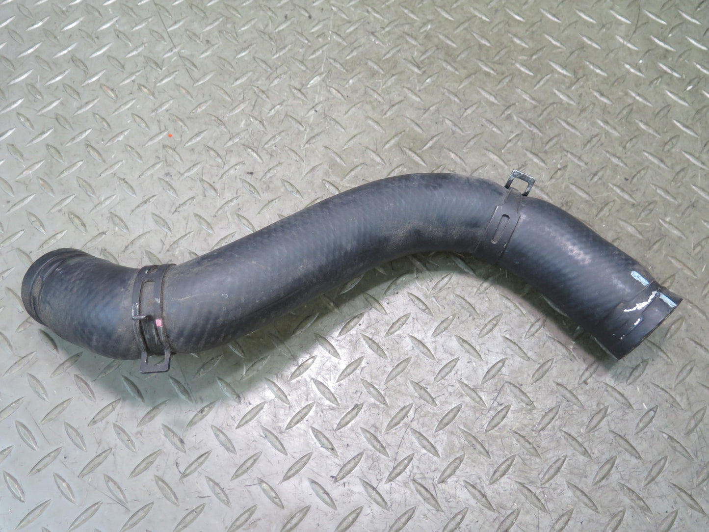 02-10 Lexus UZZ40L SC430 4.3L 3UZFE Set of 2 Engine Radiator Hose Line OEM