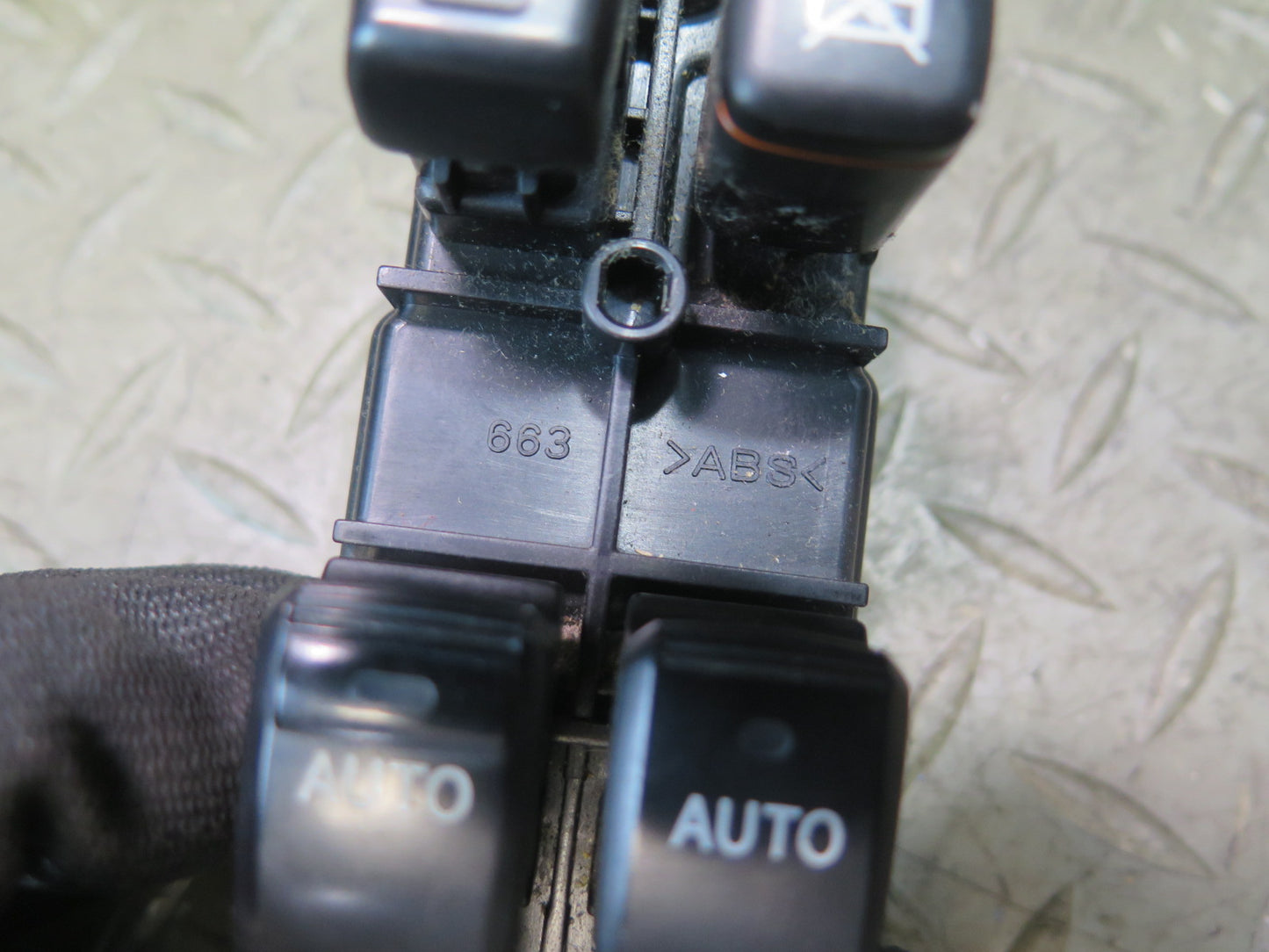 02-10 Lexus UZZ40L SC430 Left Driver Door Master Power Window Switch OEM