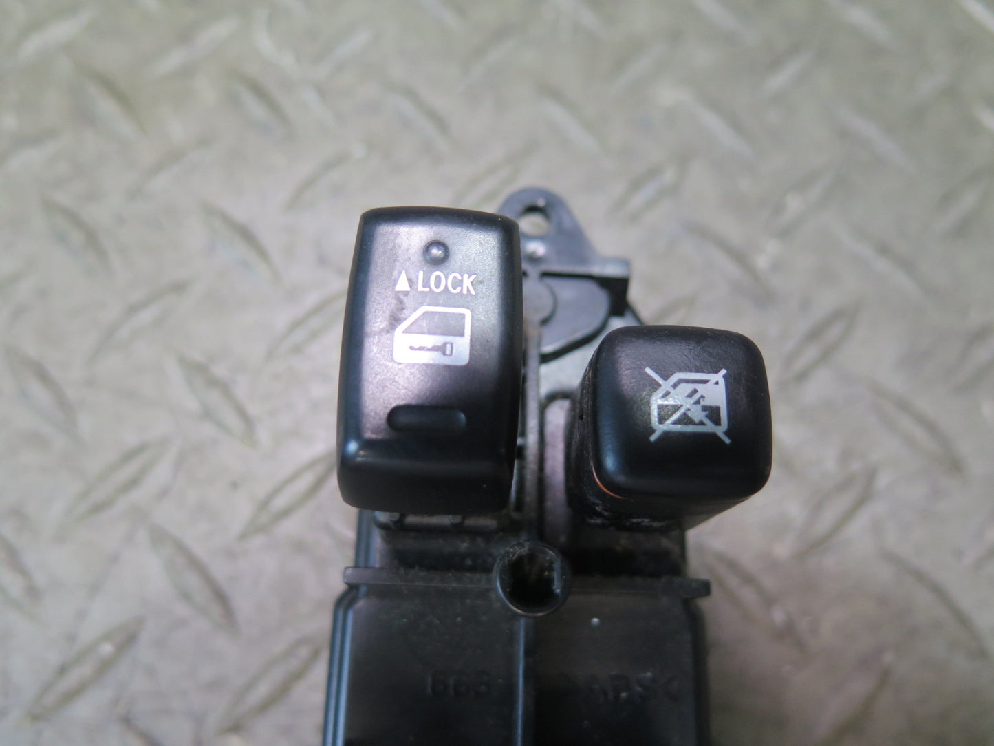 02-10 Lexus UZZ40L SC430 Left Driver Door Master Power Window Switch OEM