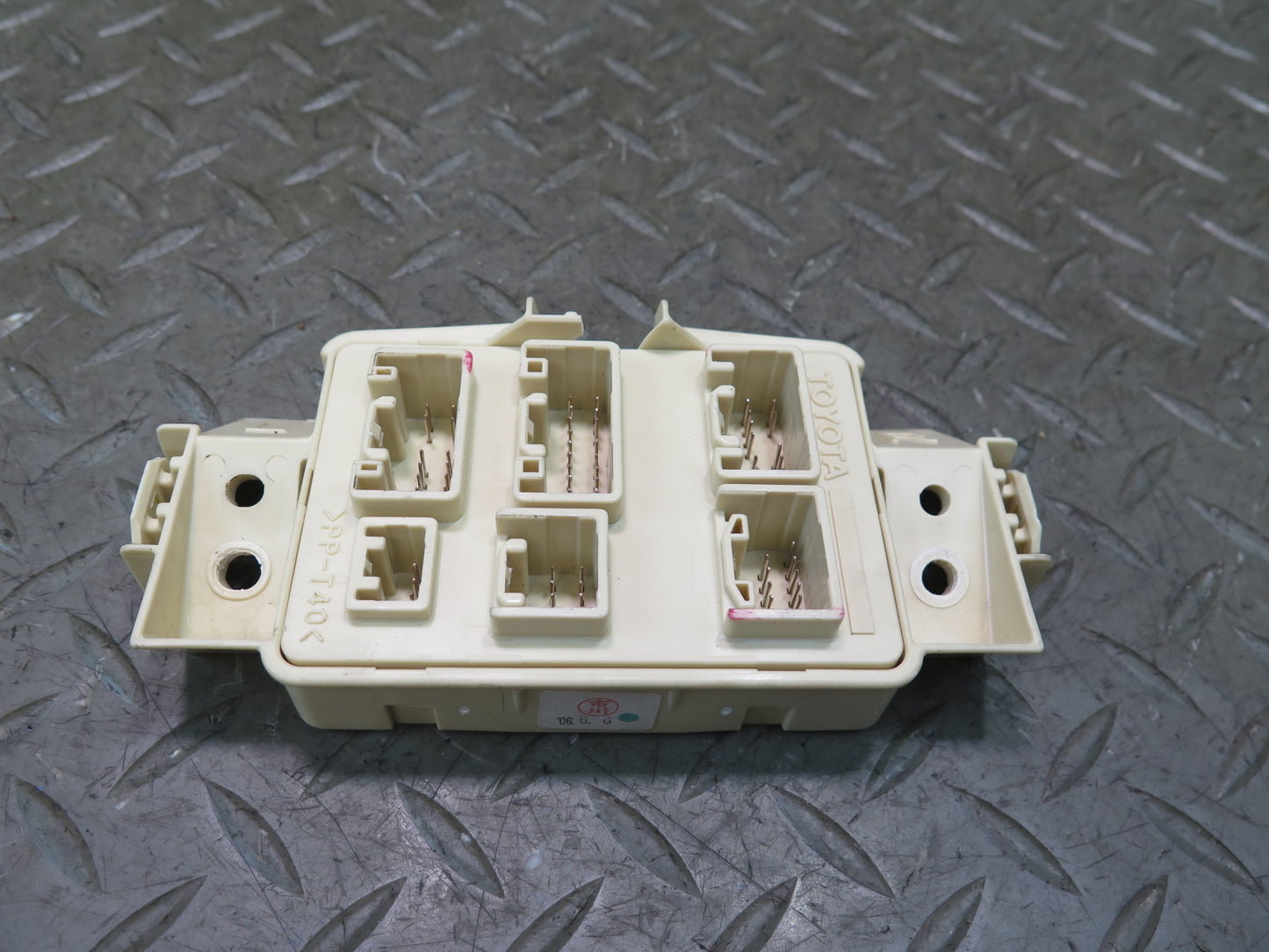 02-10 Lexus Z40 SC430 Dashe Fuse Box Fusebox Relay Junction Module OEM