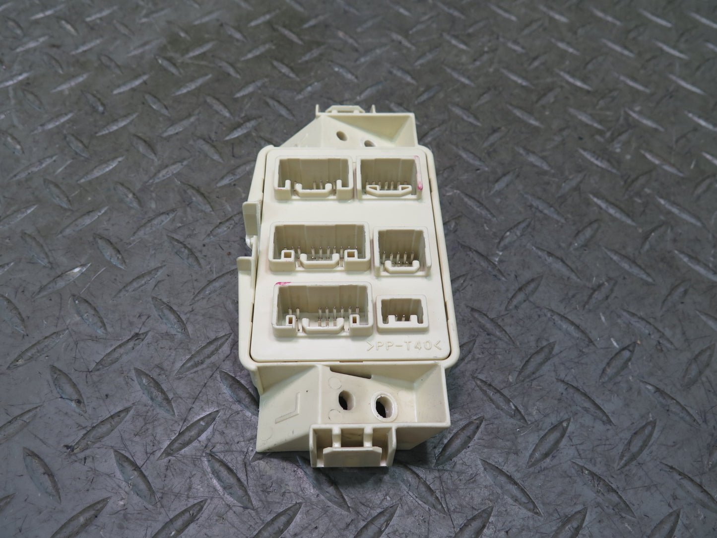 02-10 Lexus Z40 SC430 Dashe Fuse Box Fusebox Relay Junction Module OEM