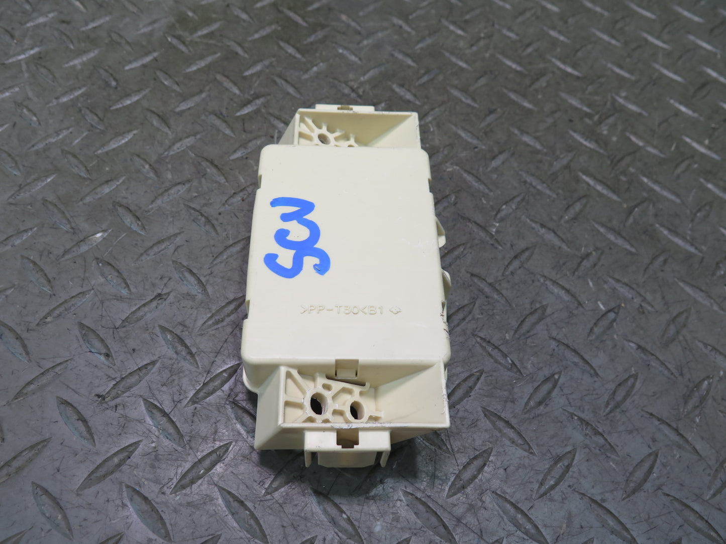 02-10 Lexus Z40 SC430 Dashe Fuse Box Fusebox Relay Junction Module OEM