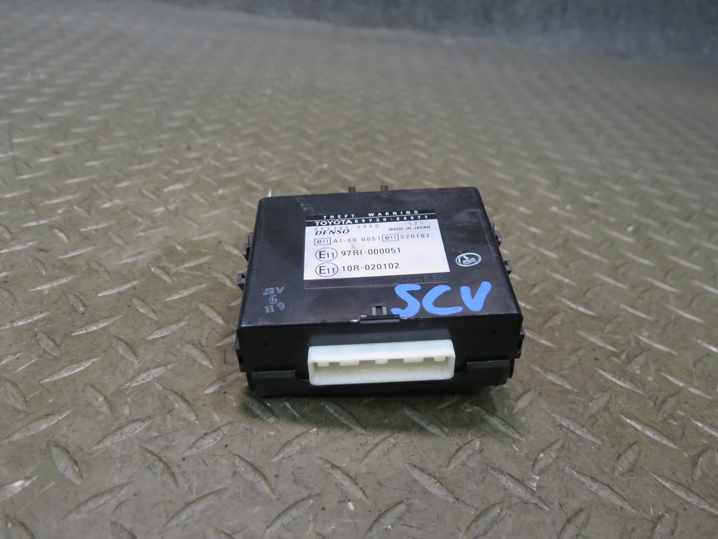 2006 Lexus Z40 SC430 Anti Theft Warning Locking Control Module 89730-24071 OEM