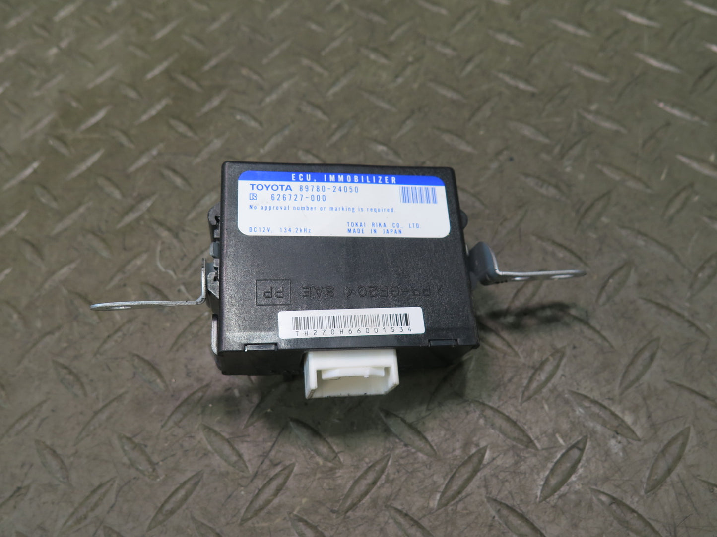 06-08 Lexus UZZ40L SC430 Immobilizer Anti-theft Control Module 89780-24050 OEM