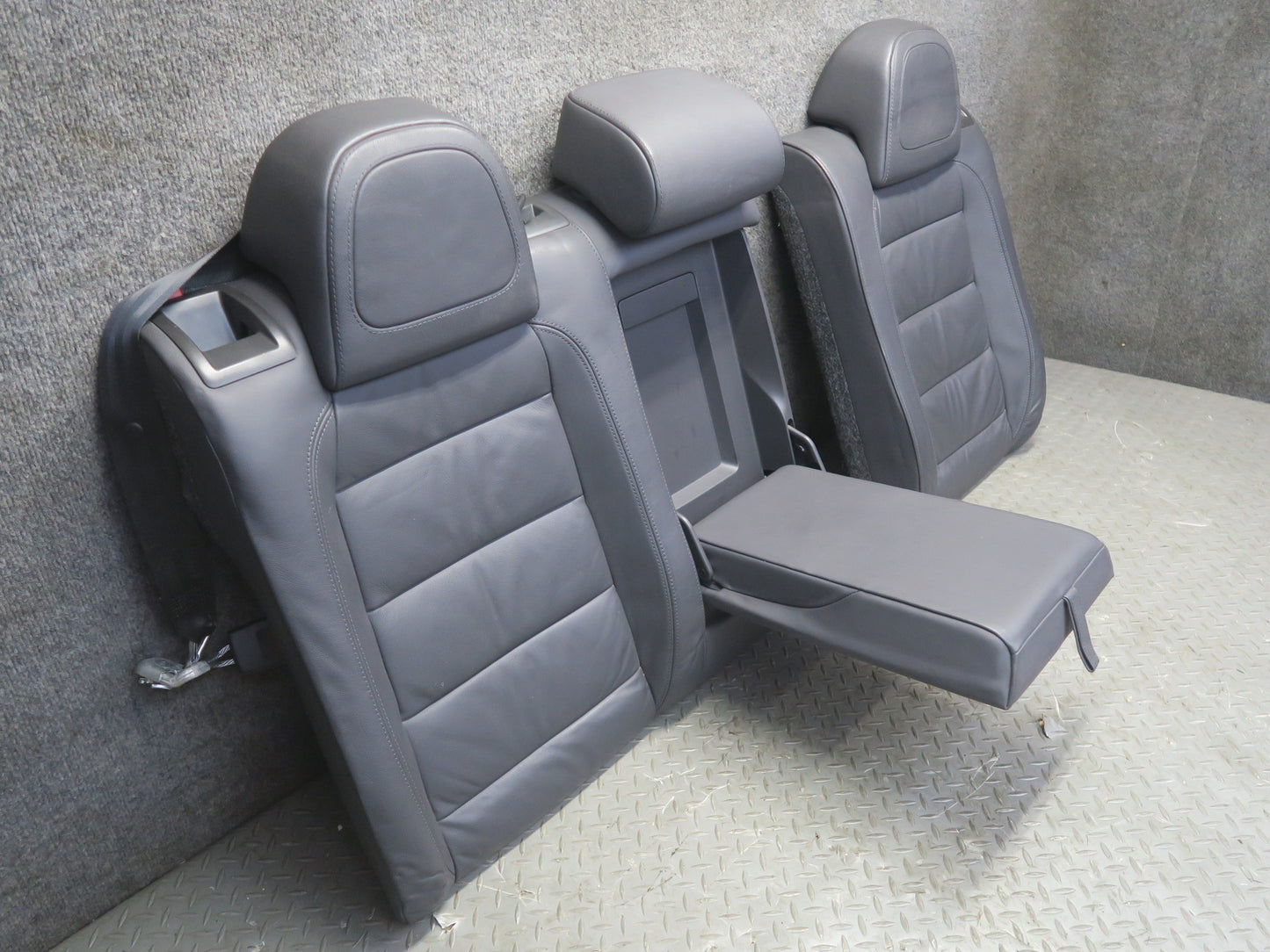 2008 VW Golf MK5 R32 2-DOOR Front & Rear Sport Leather Seat Set Anthracite OEM